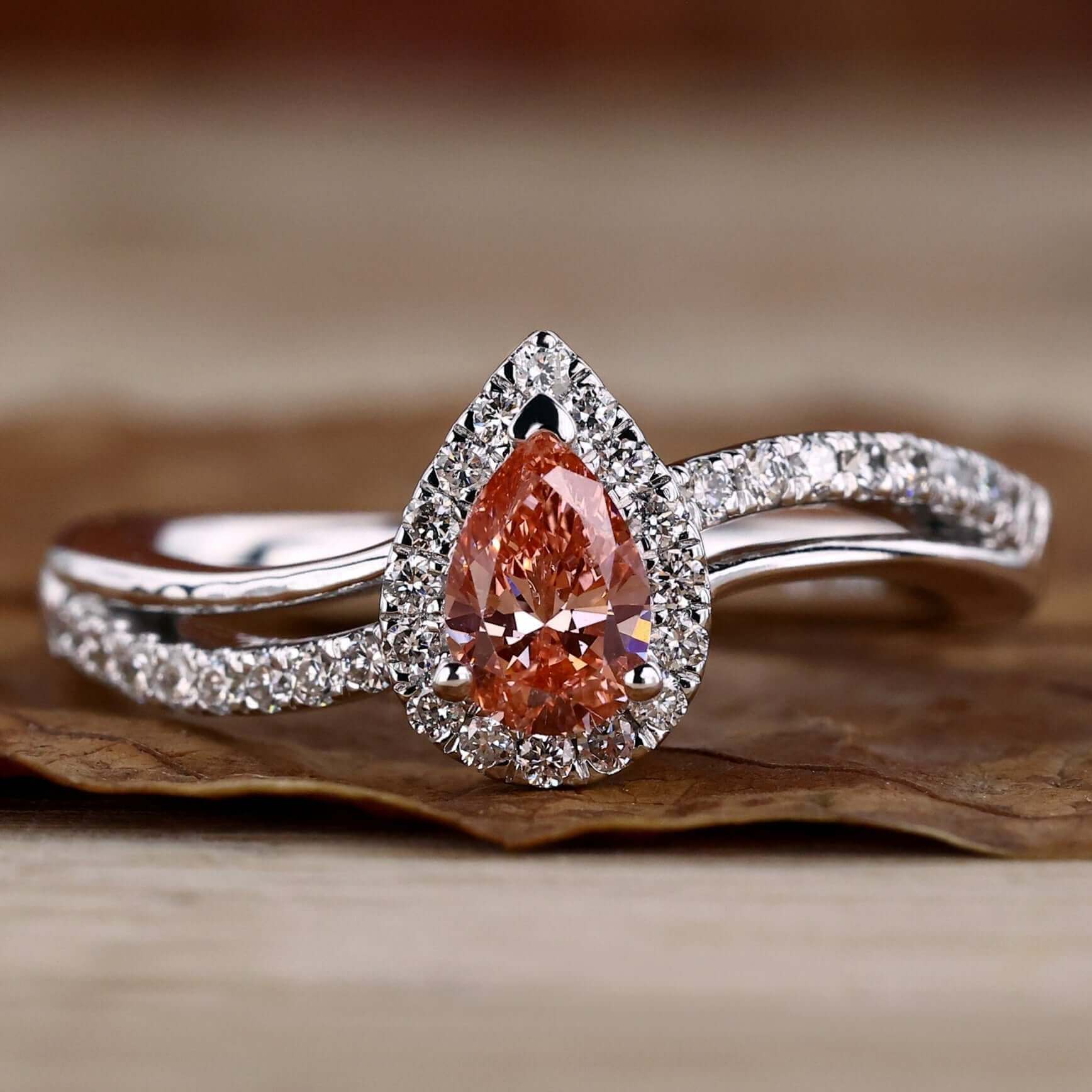 pear engagement ring