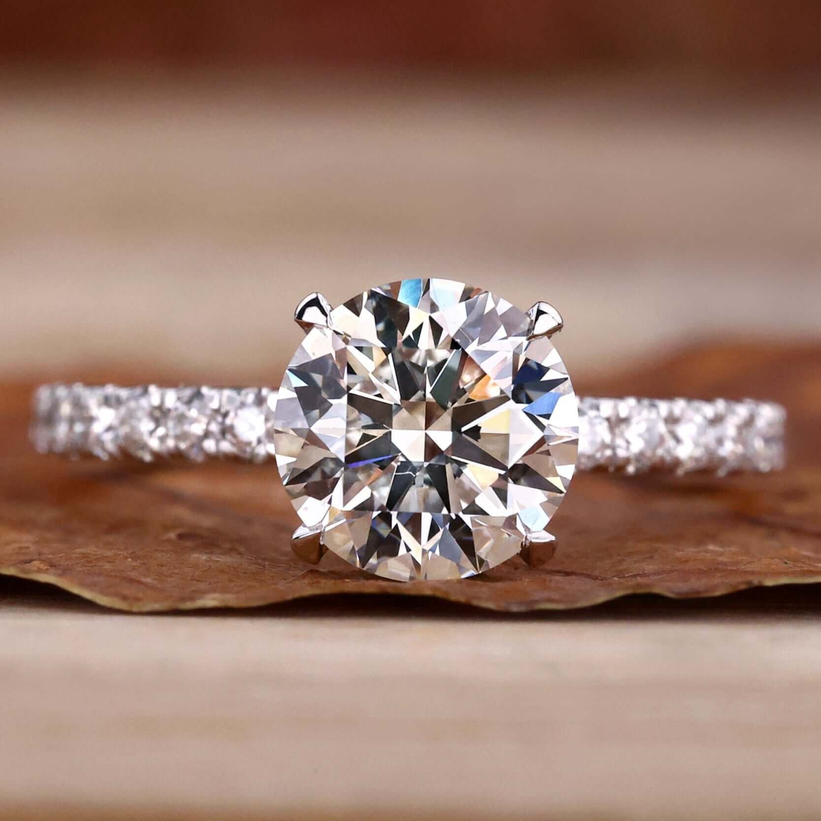 lab grown diamond engagement ring