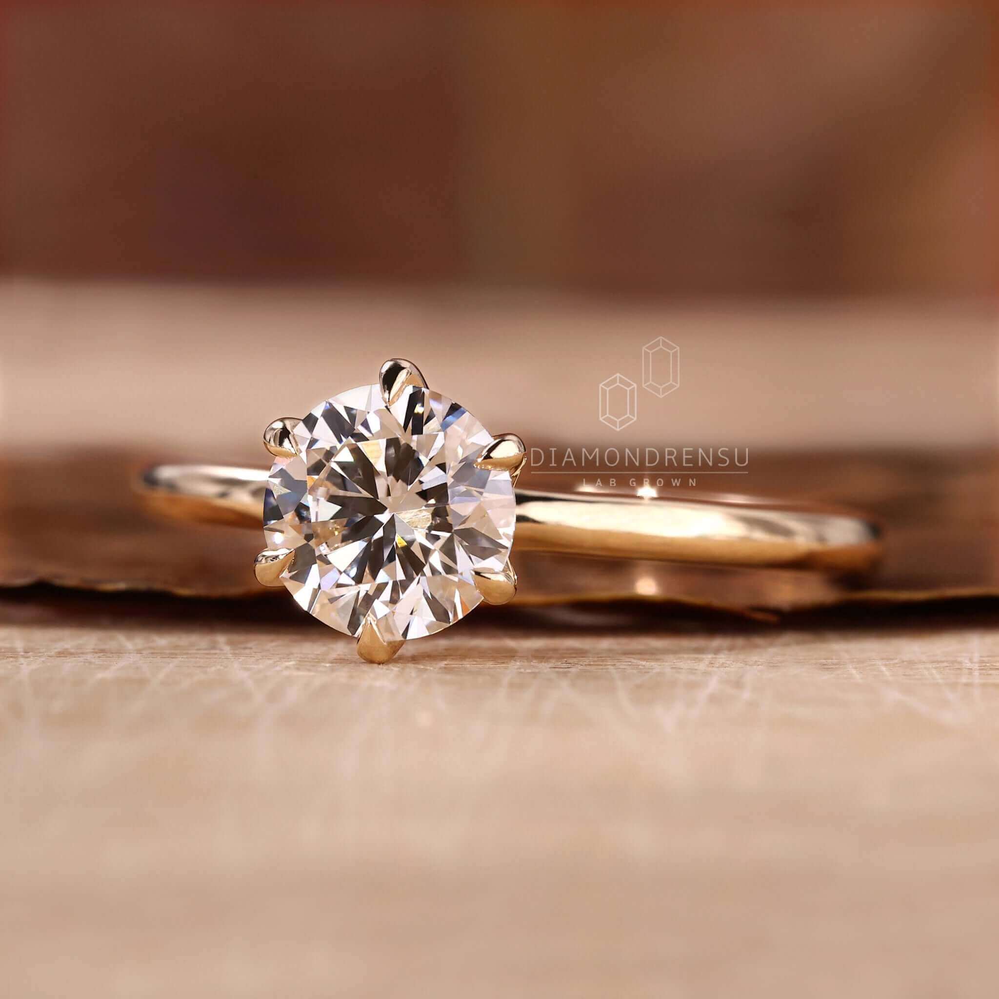 solitaire engagement ring