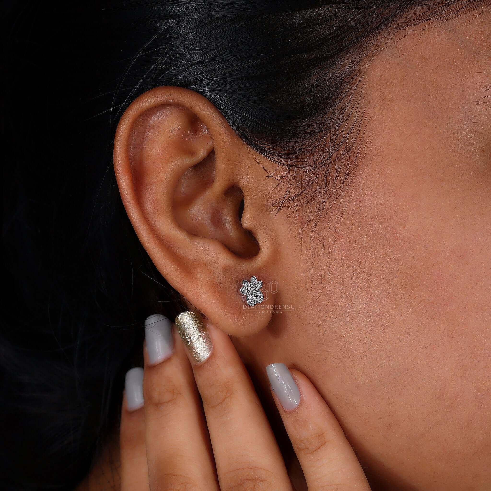 igi certified diamond earrings