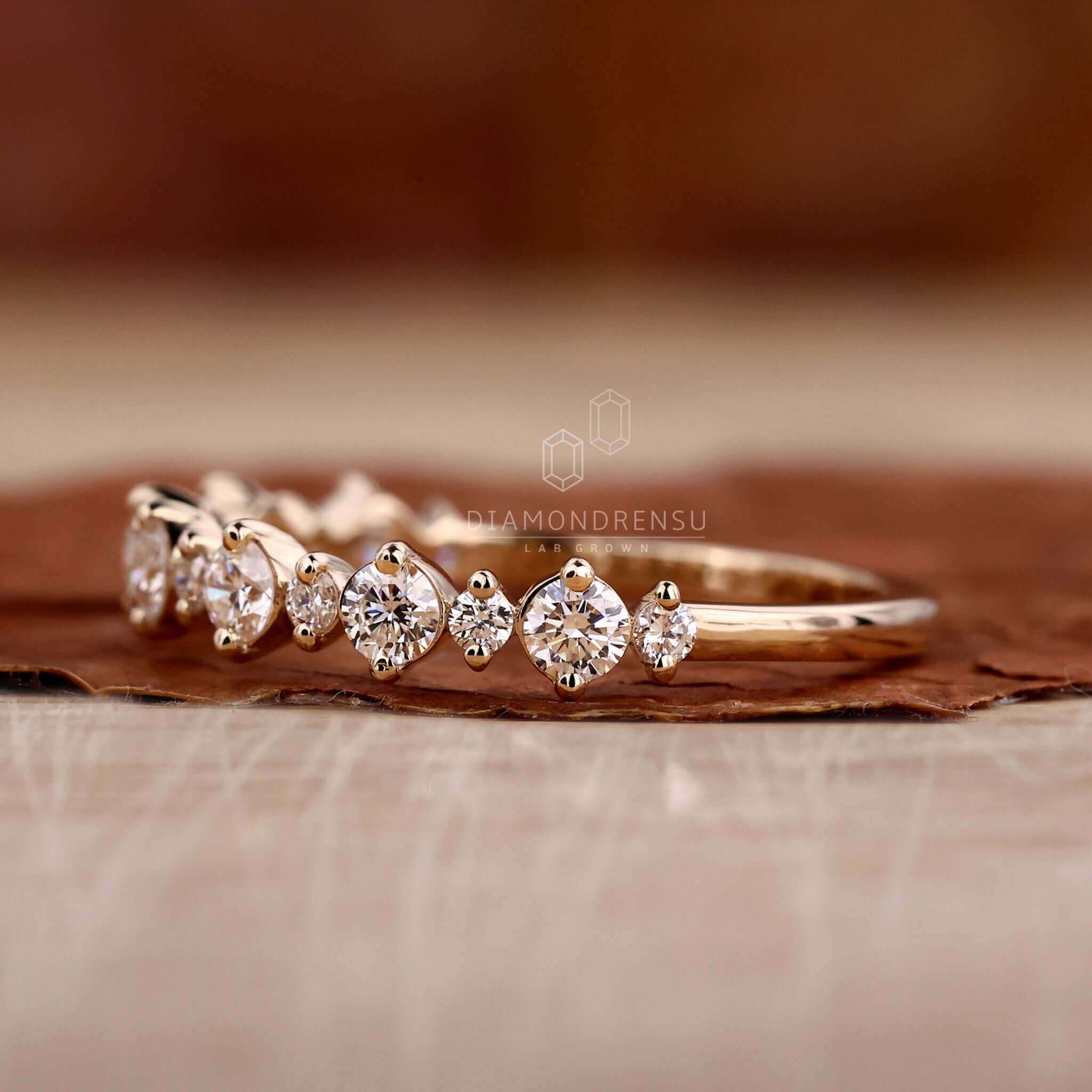 lab grown diamond wedding band