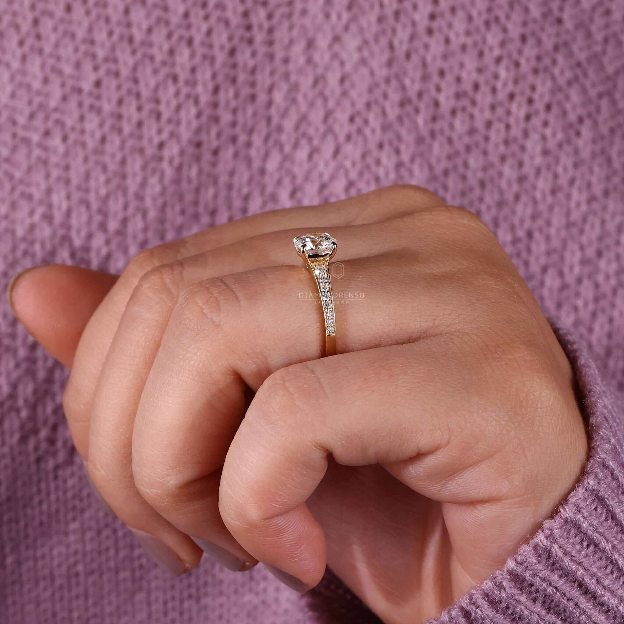 tapered shank lab grown diamond ring