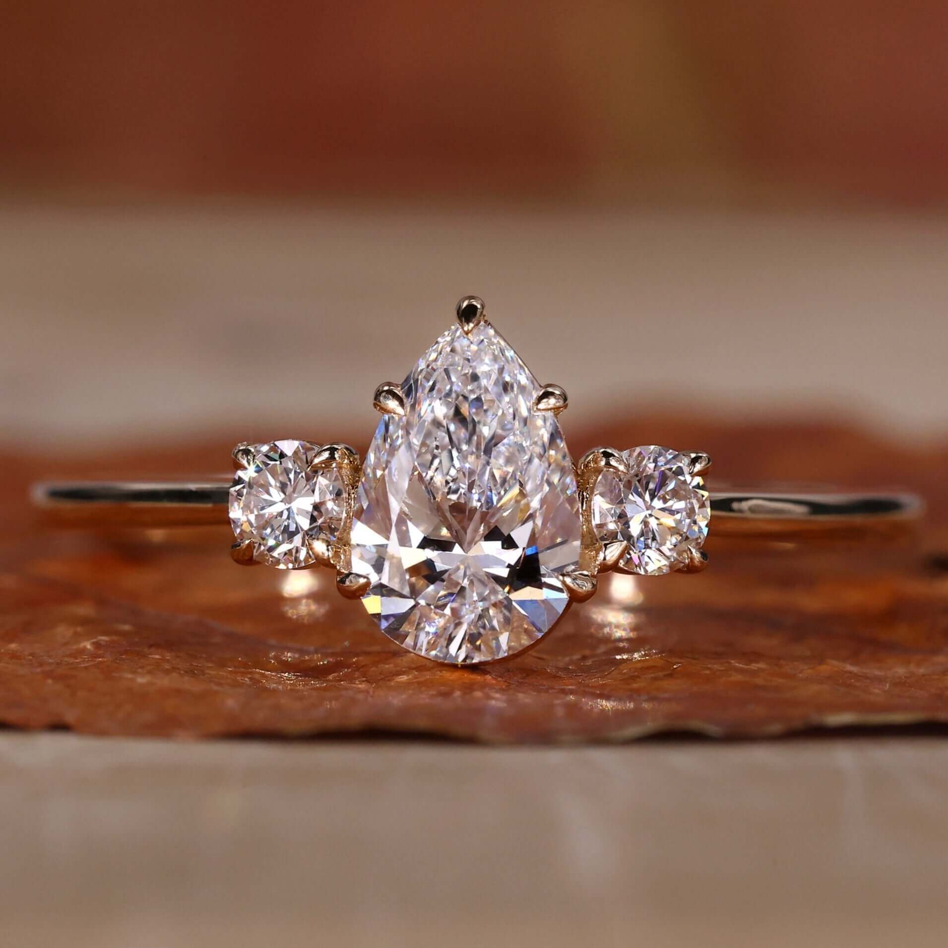 lab grown diamond engagement ring