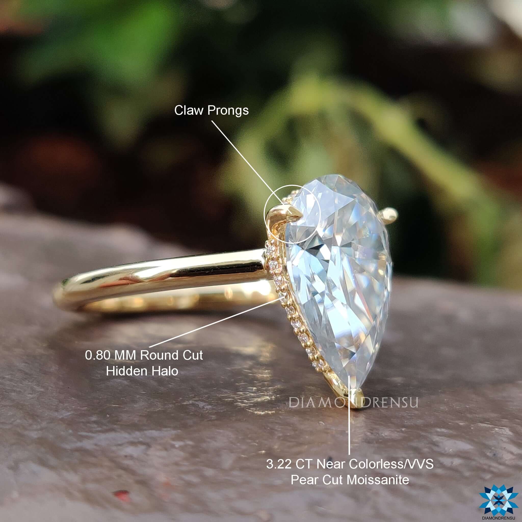 custom engagement rings- diamondrensu