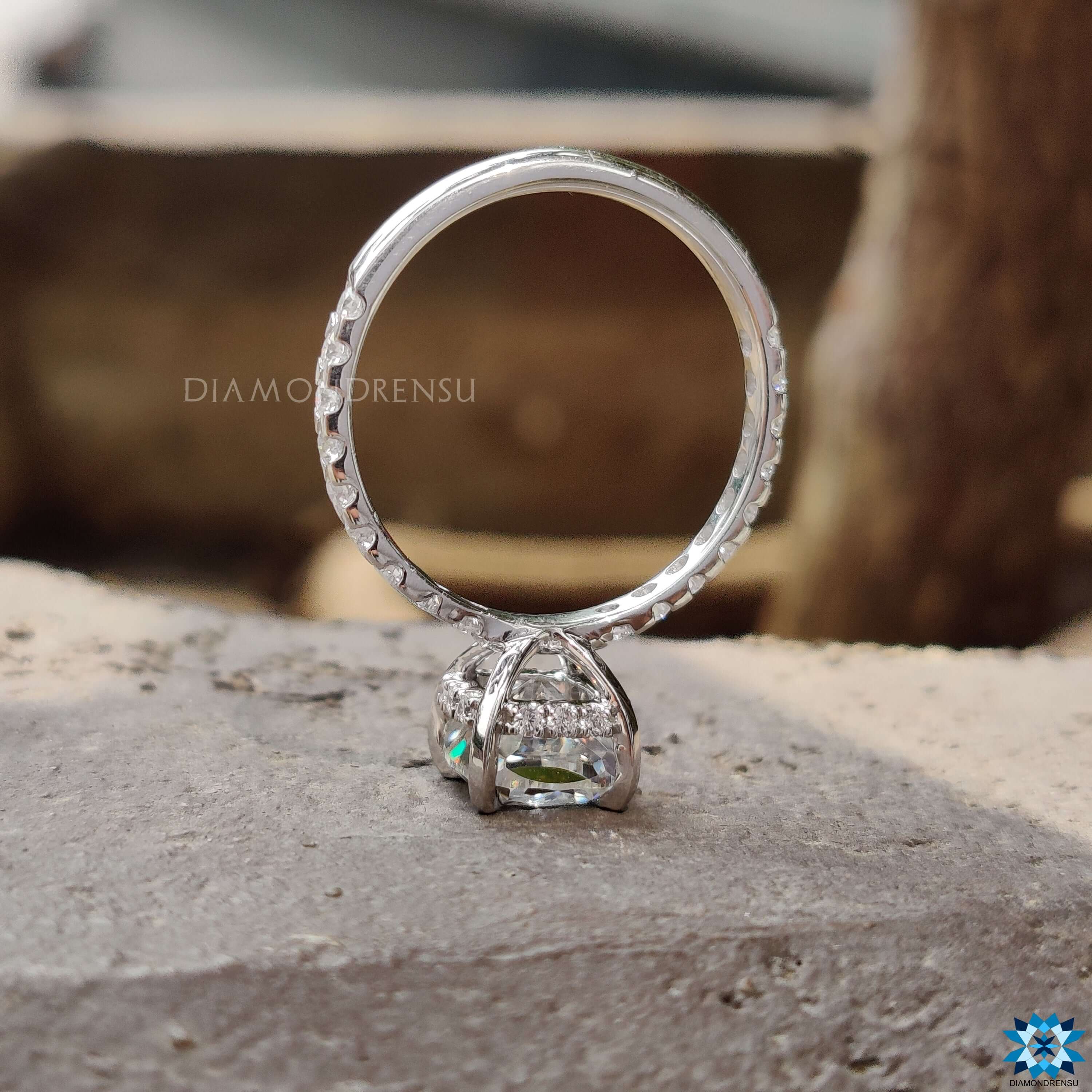 moissanite ring - diamondrensu