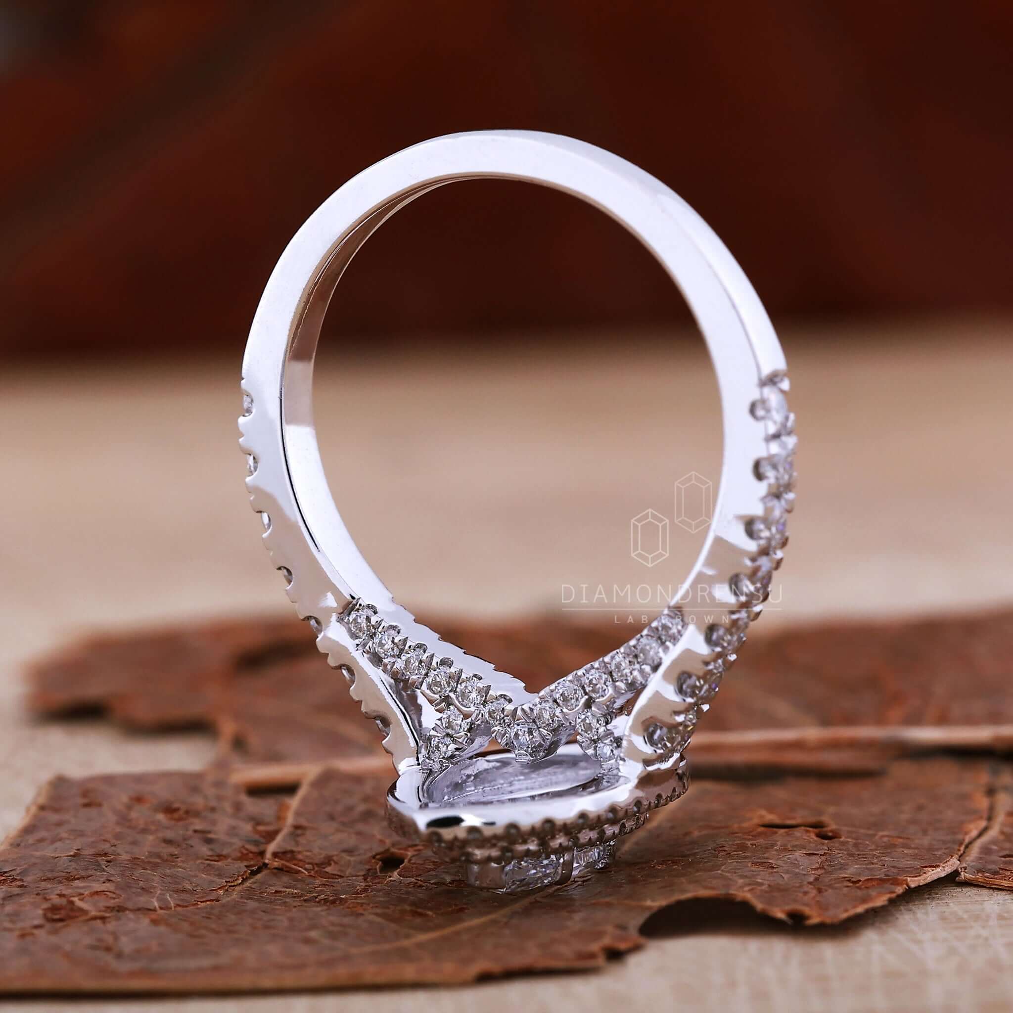 halo engagement ring