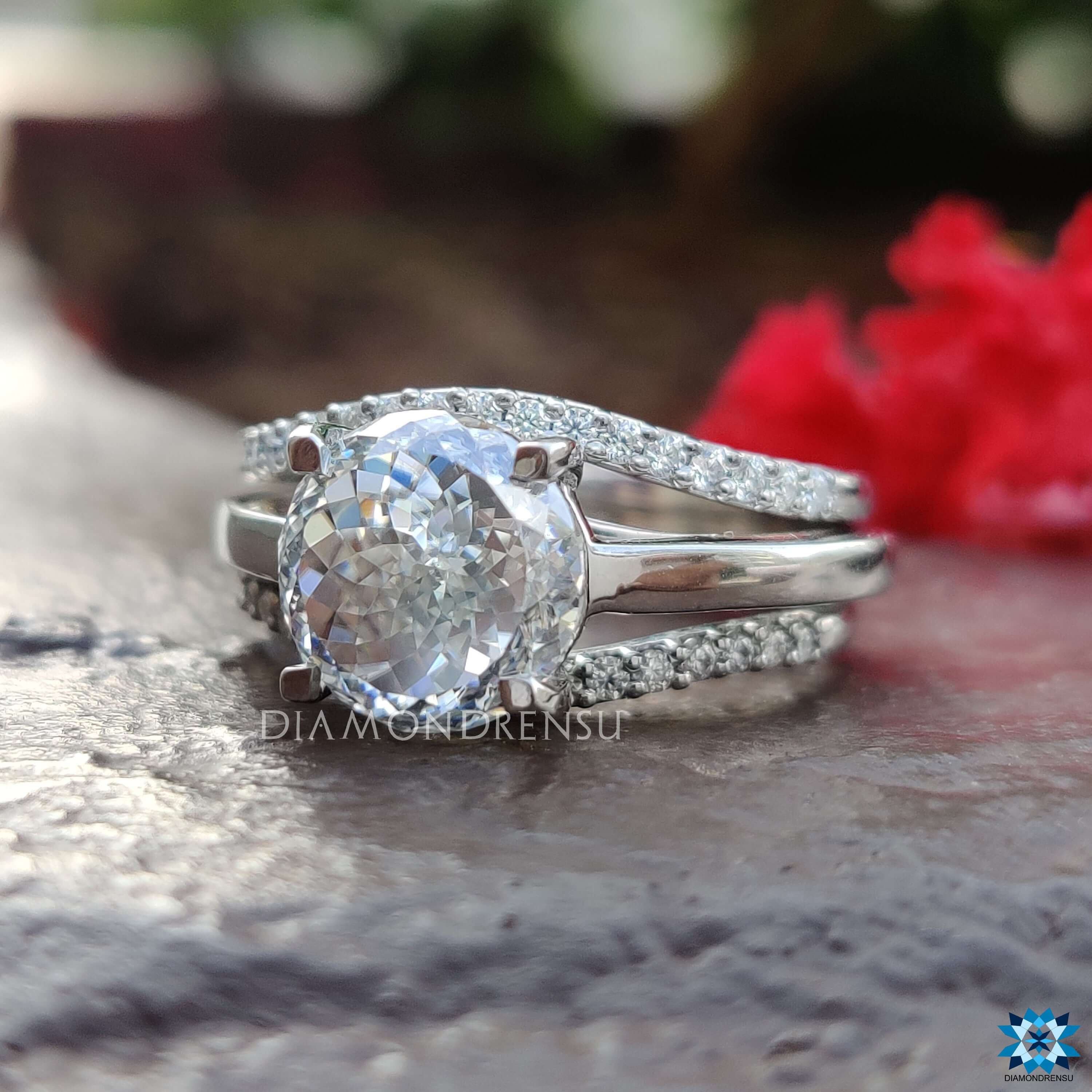 custom moissanite rings - diamondrensu