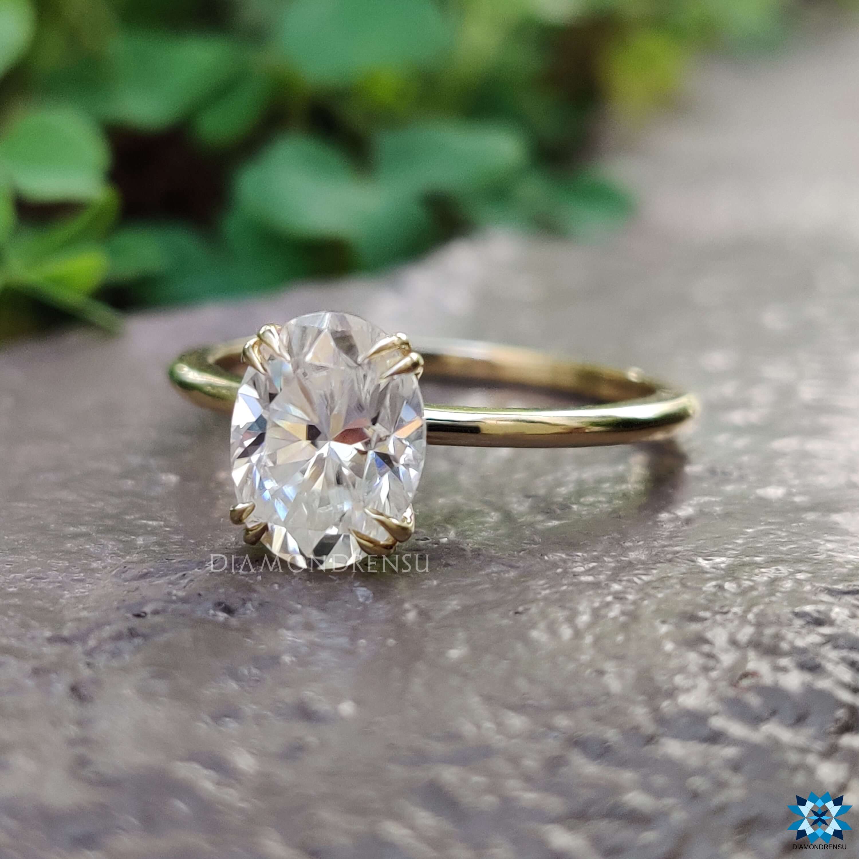 moissanite rings - diamondrensu