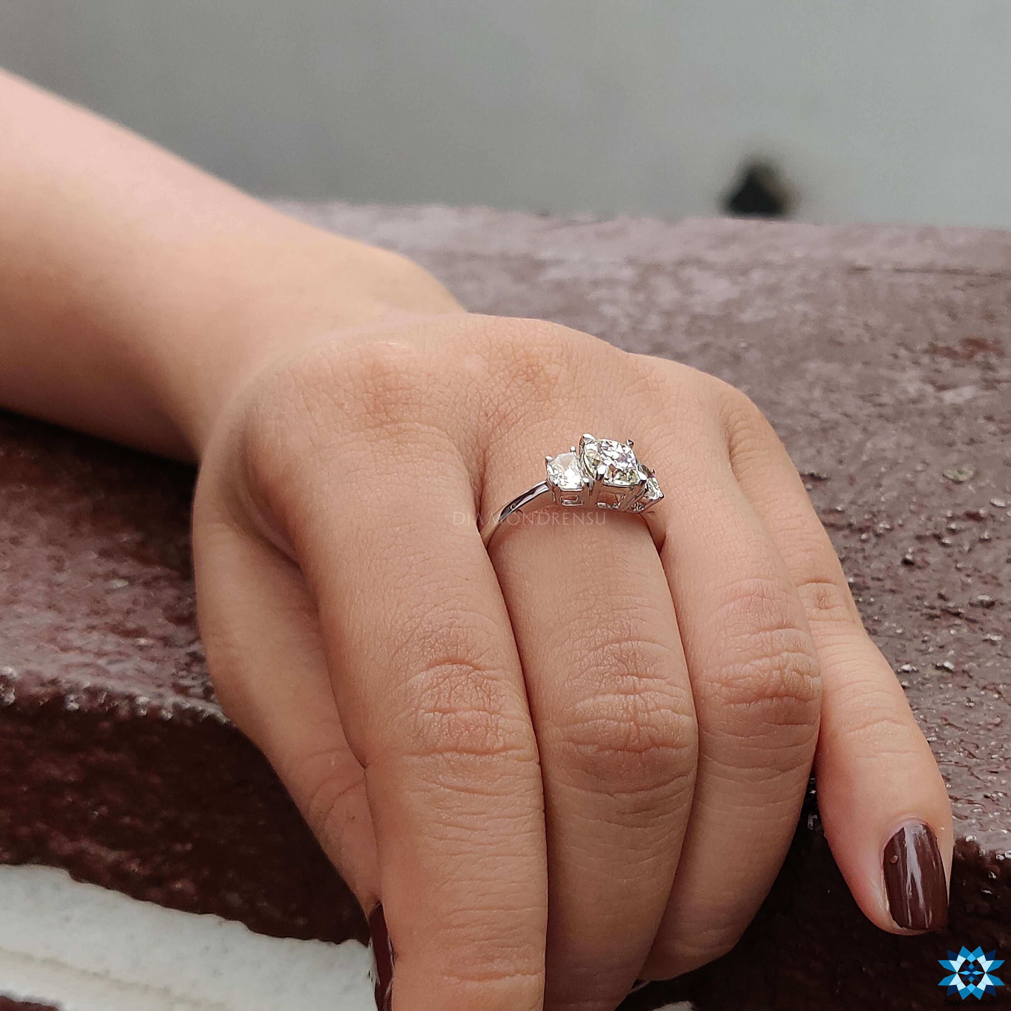 three stone moissanite diamond ring