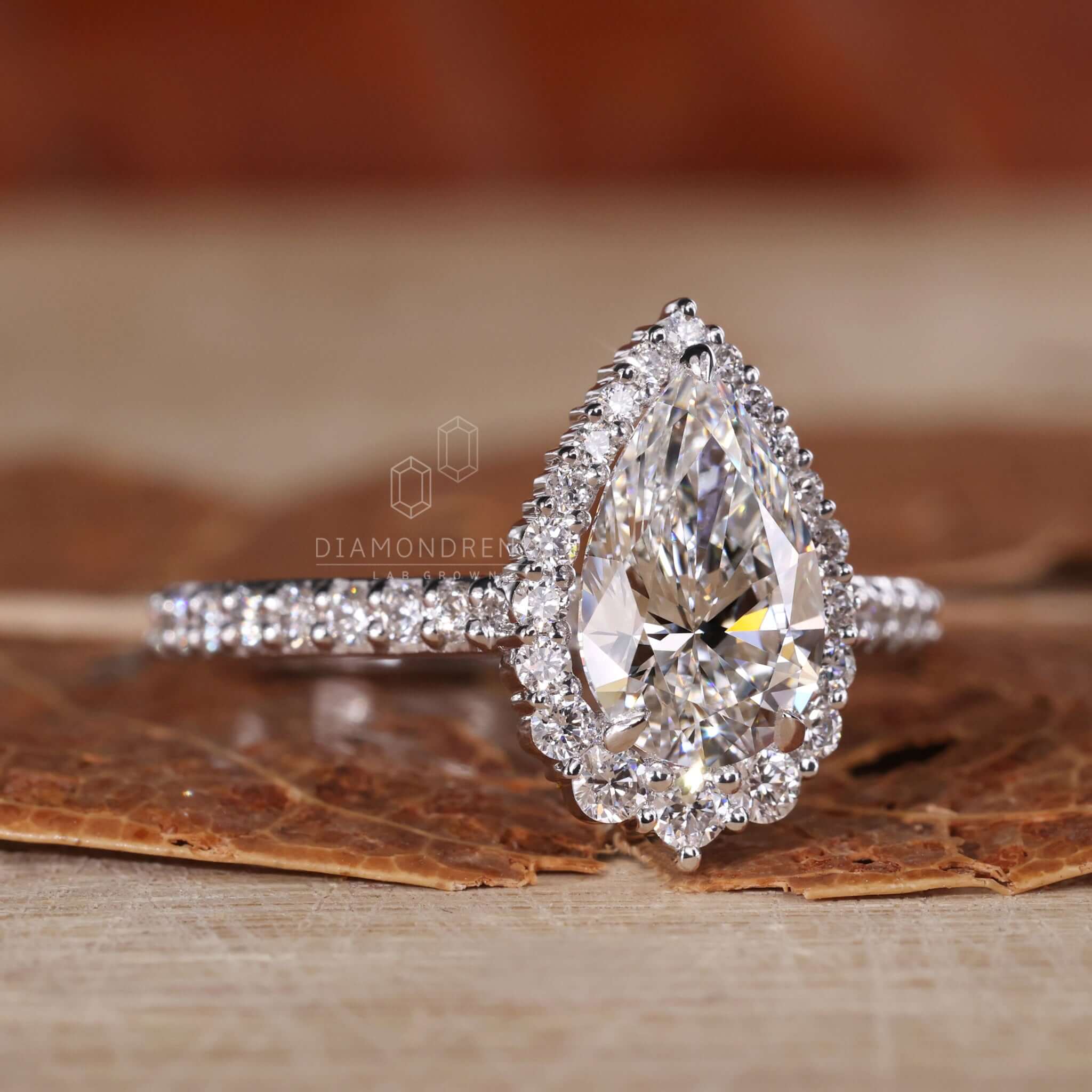 diamond engagement ring