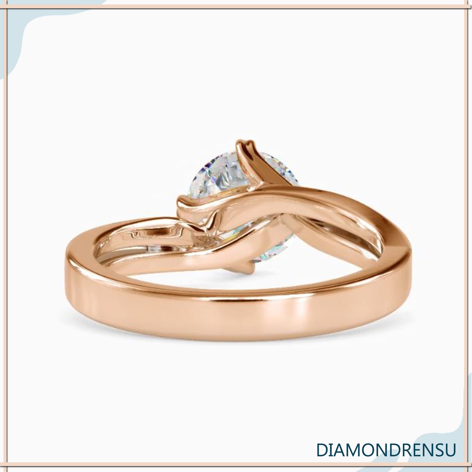 Diamond solitaire ring round with a sleek and modern design.
