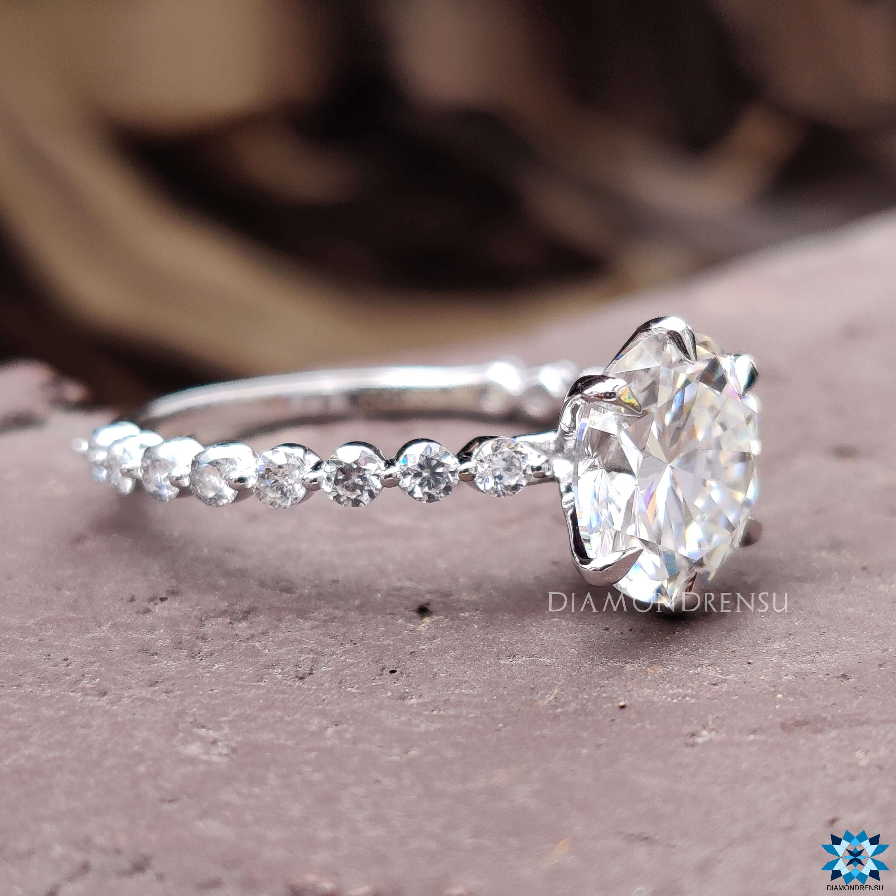 unique moissanite engagement rings - diamondrensu