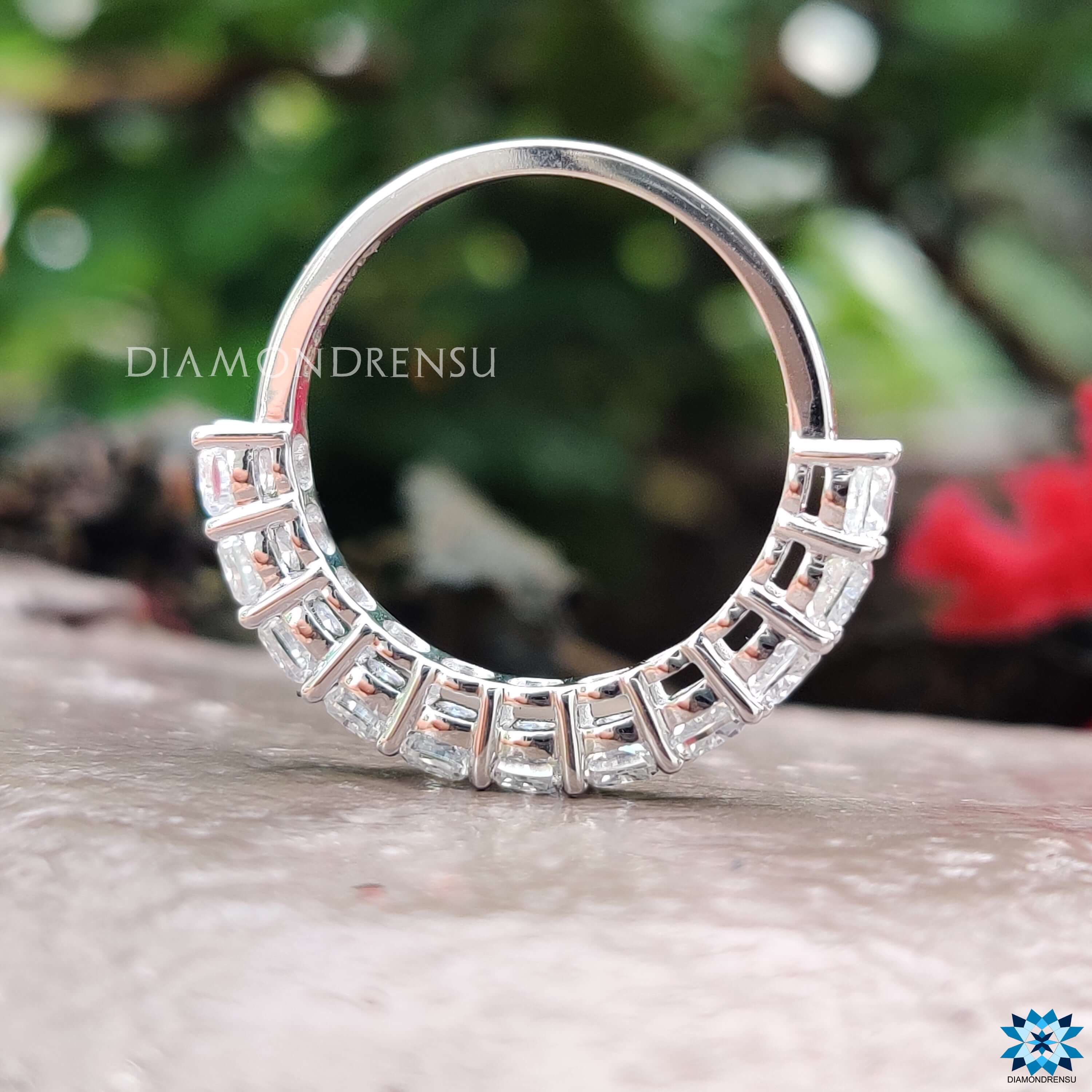 moissanite rings- diamondrensu