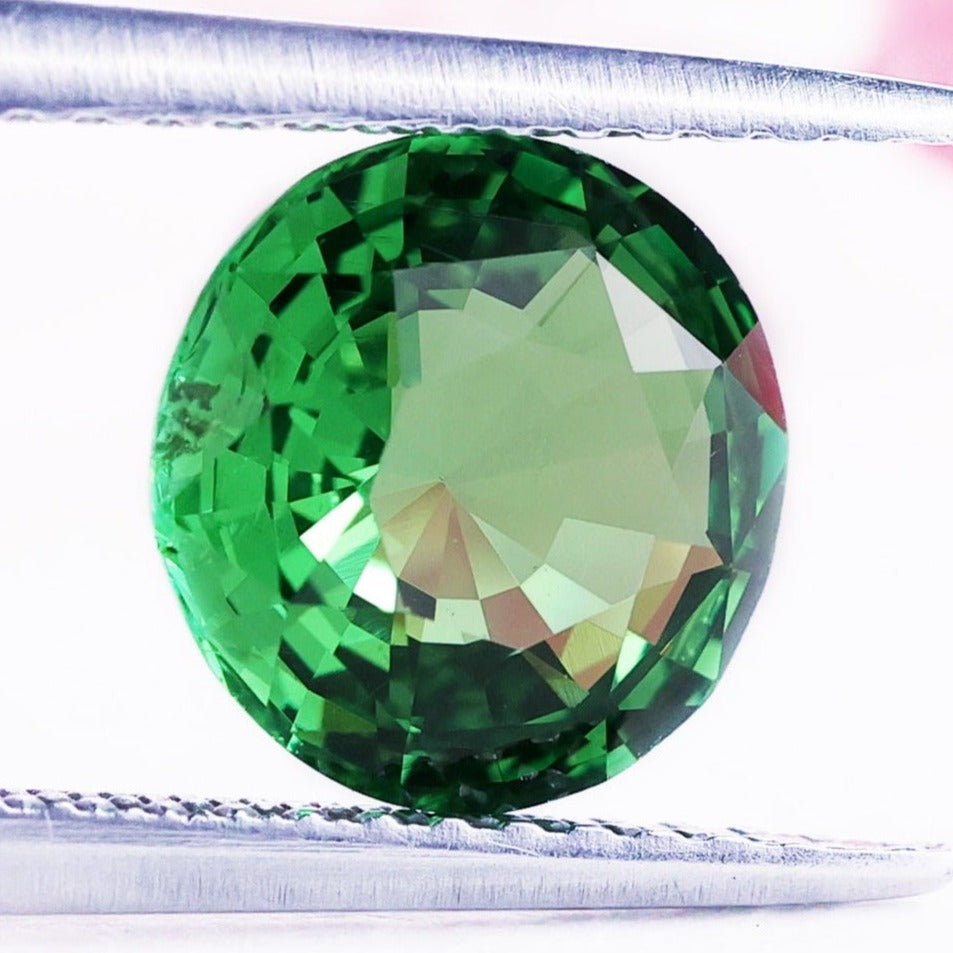 tsavorite gemstone - diamondrensu