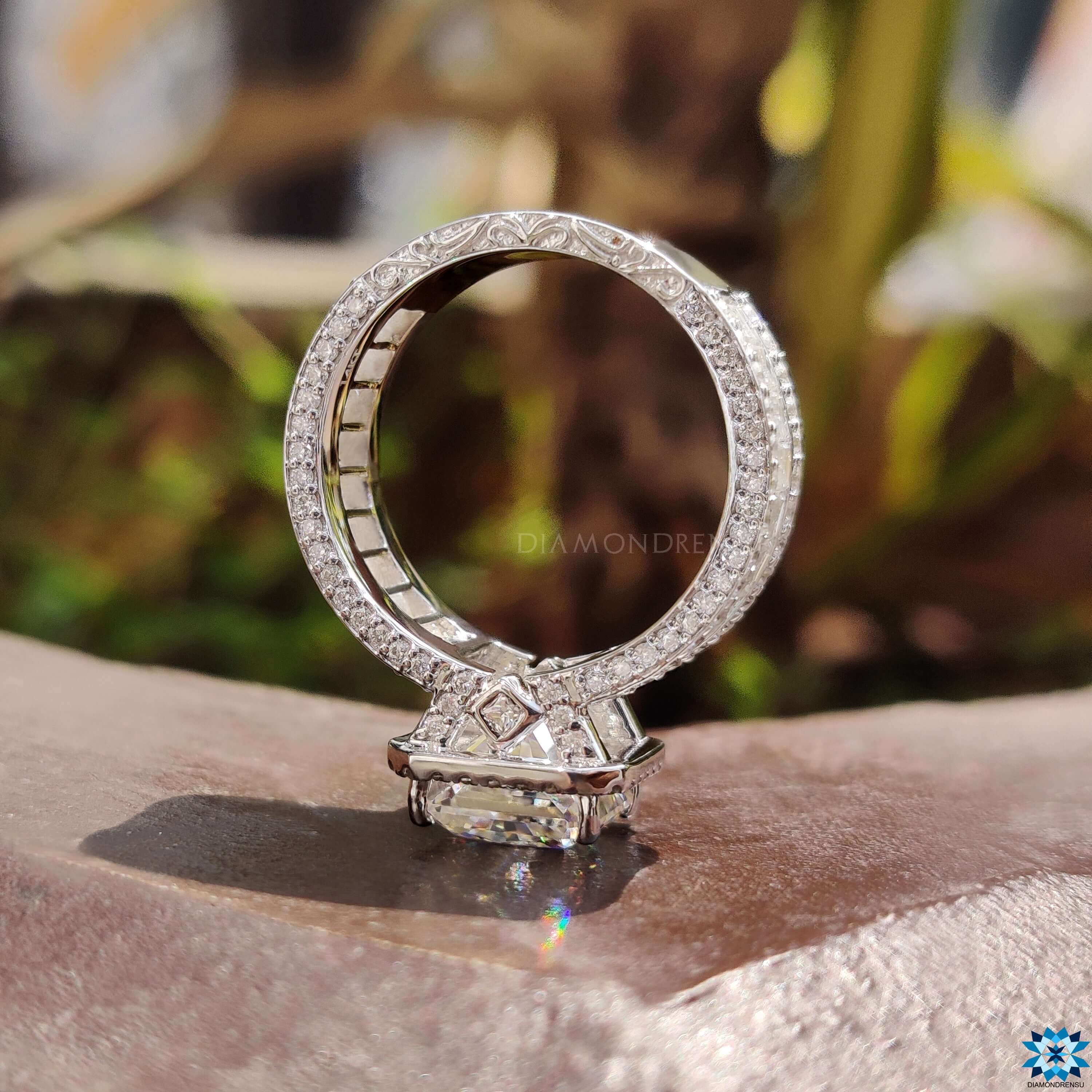 vintage style engagement ring