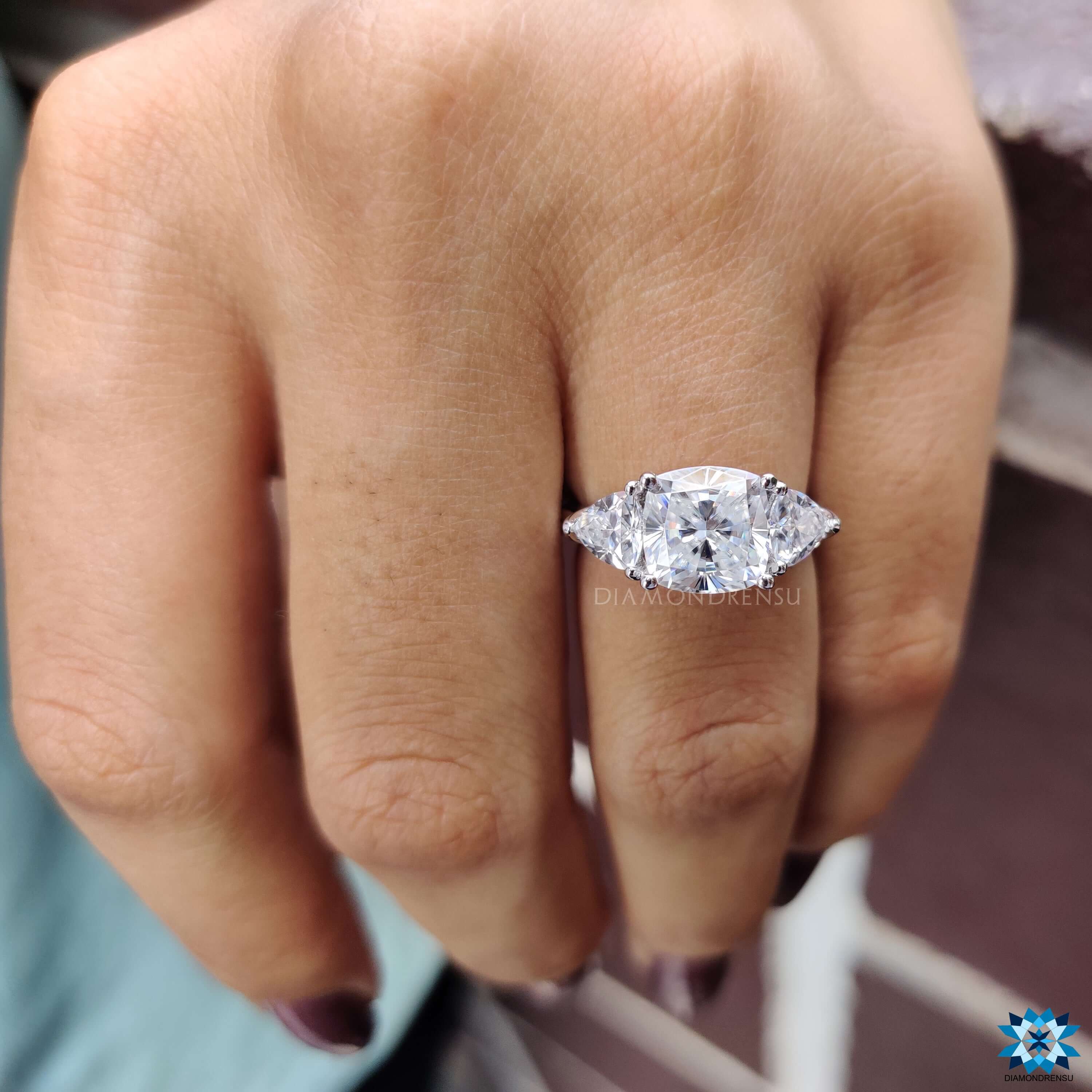 moissanite jewelry - diamondrensu