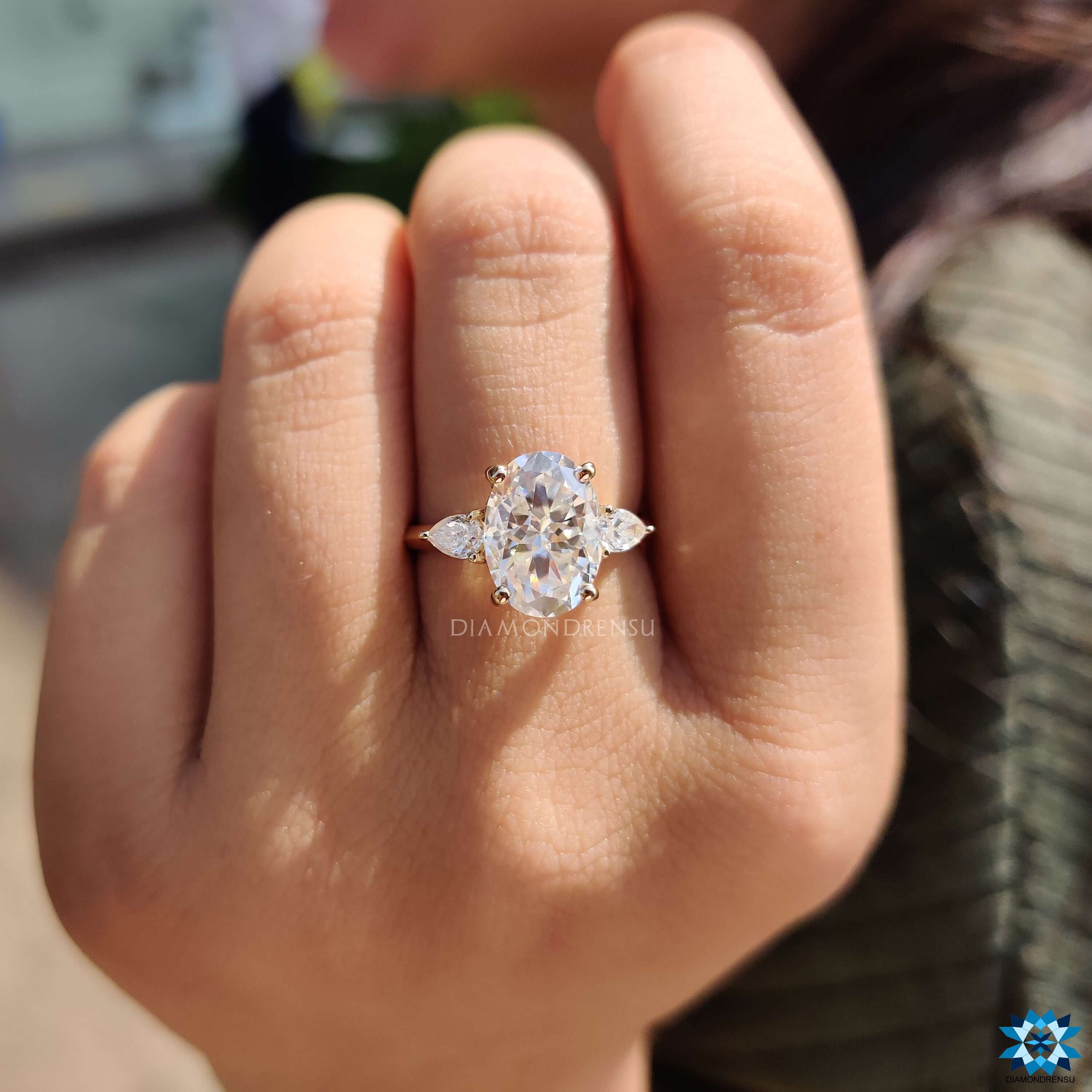 customized engagement ring - diamondrensu