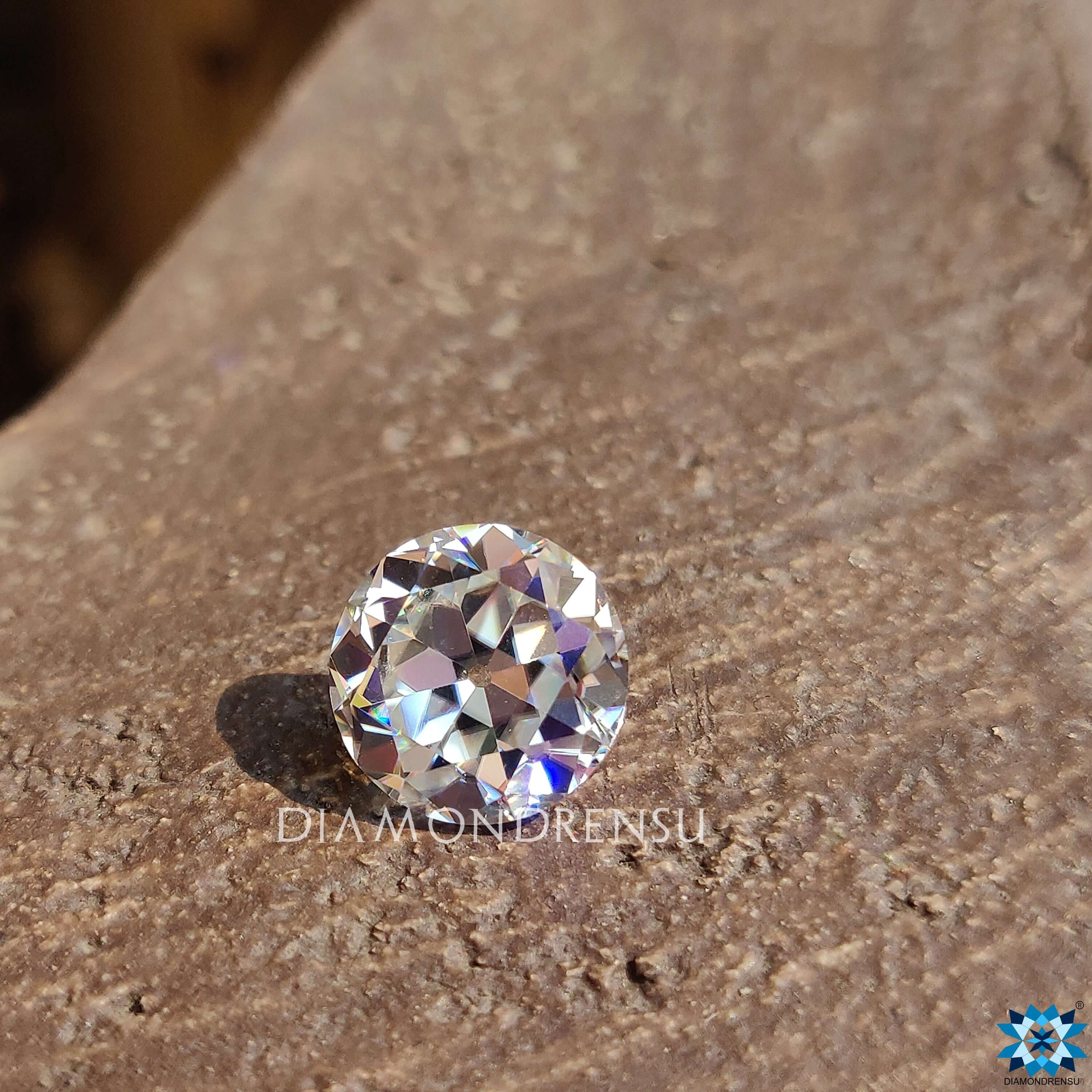 loose moissanite