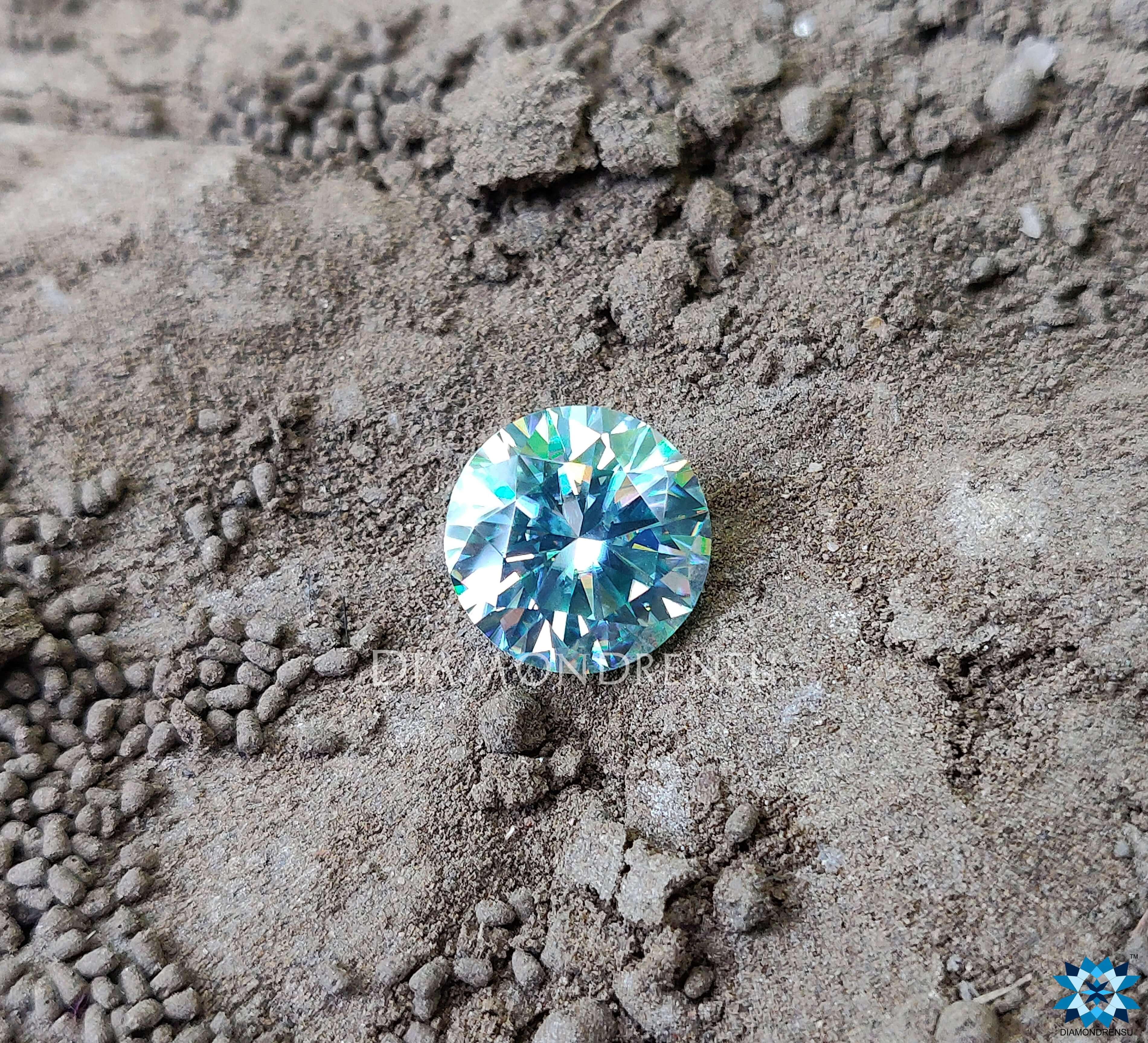 loose moissanite