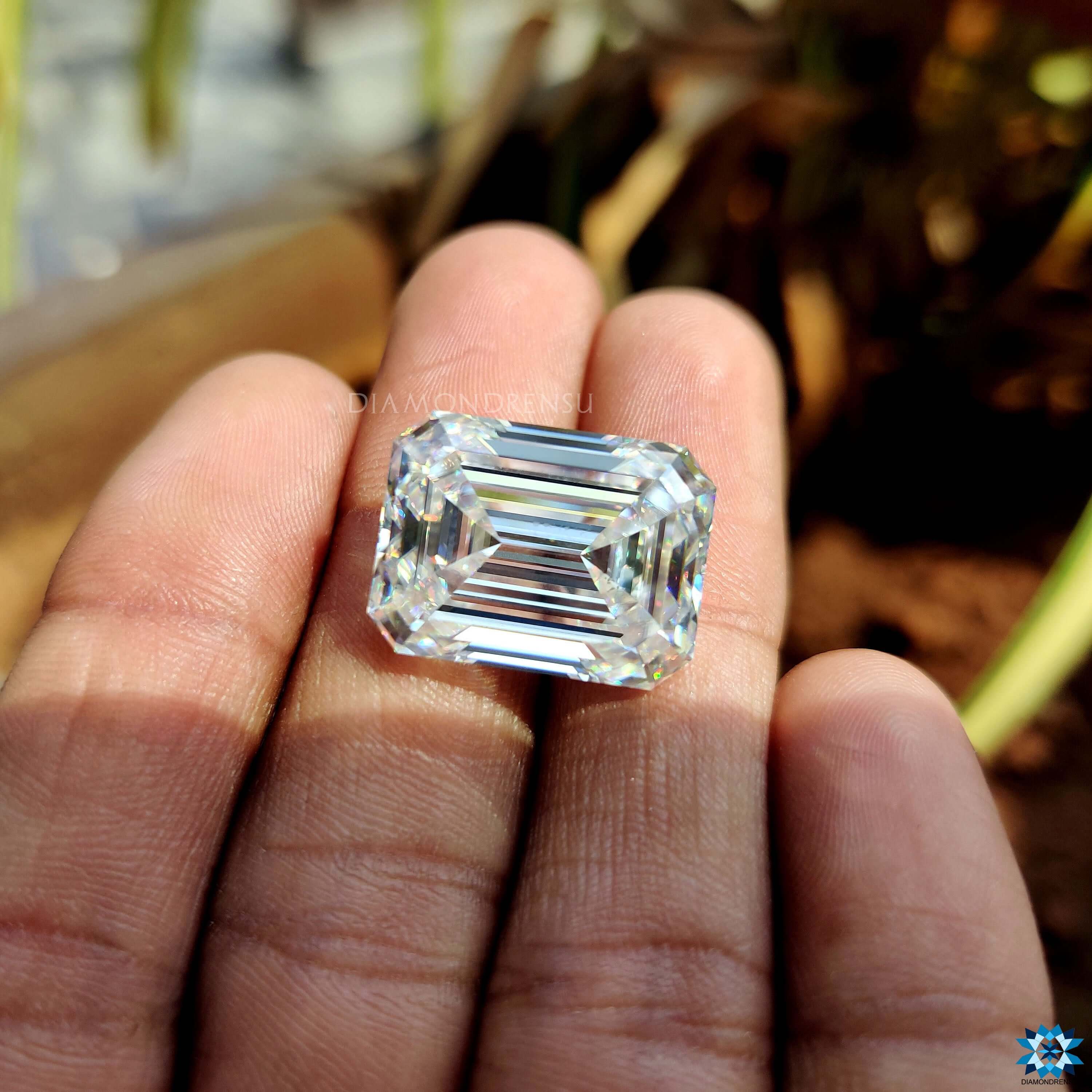 moissanite vs diamond