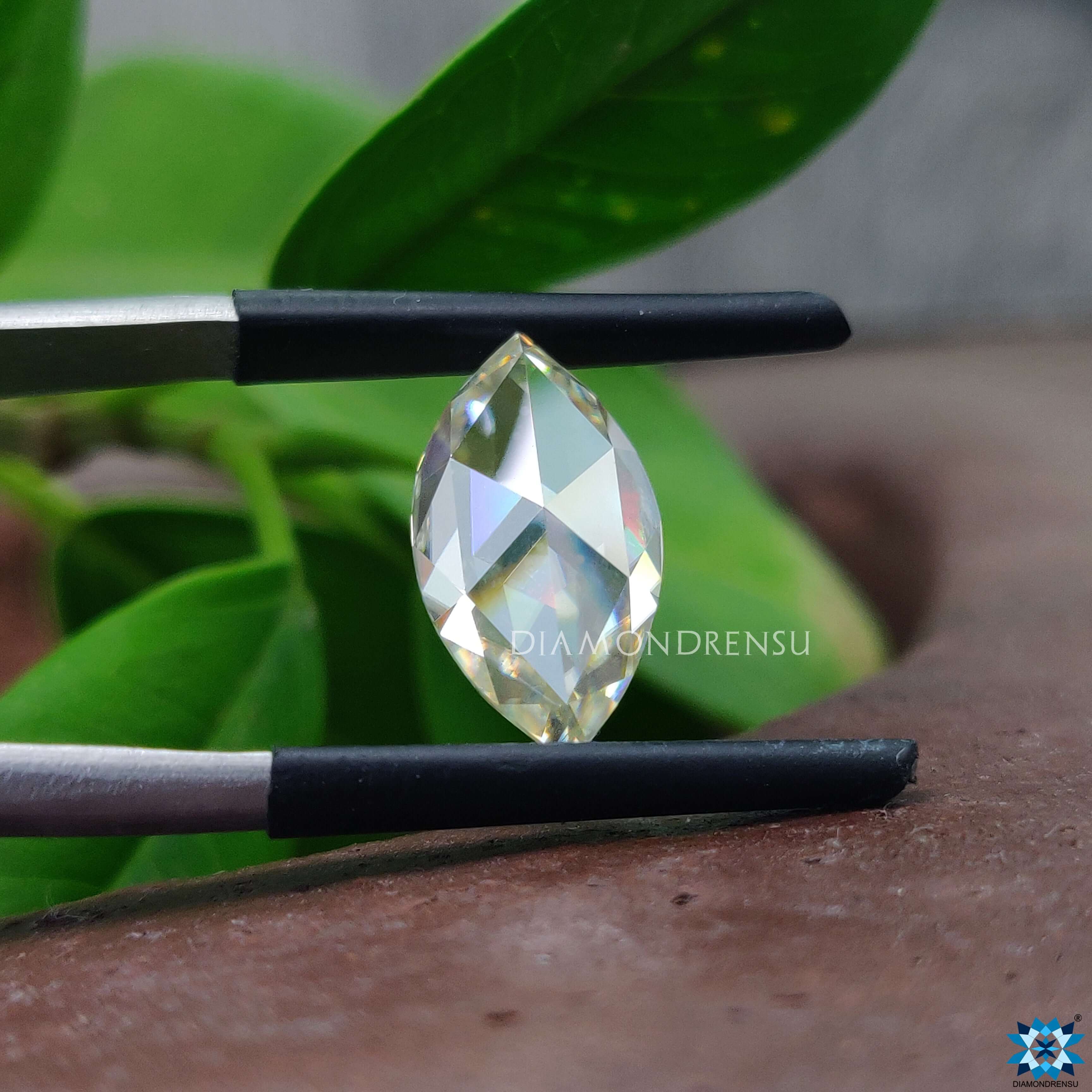 lab created moissanite