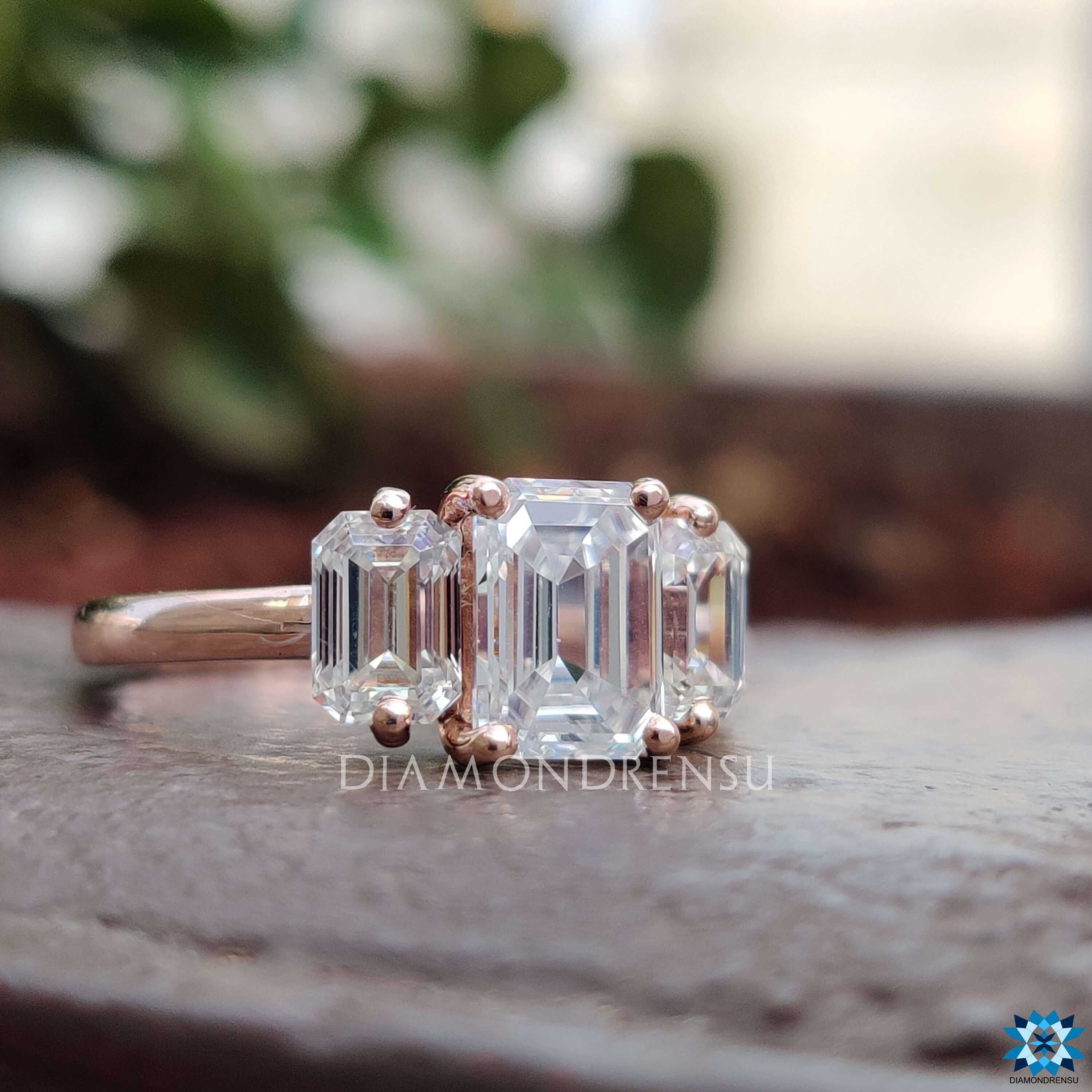 moissanite rings - diamondrensu