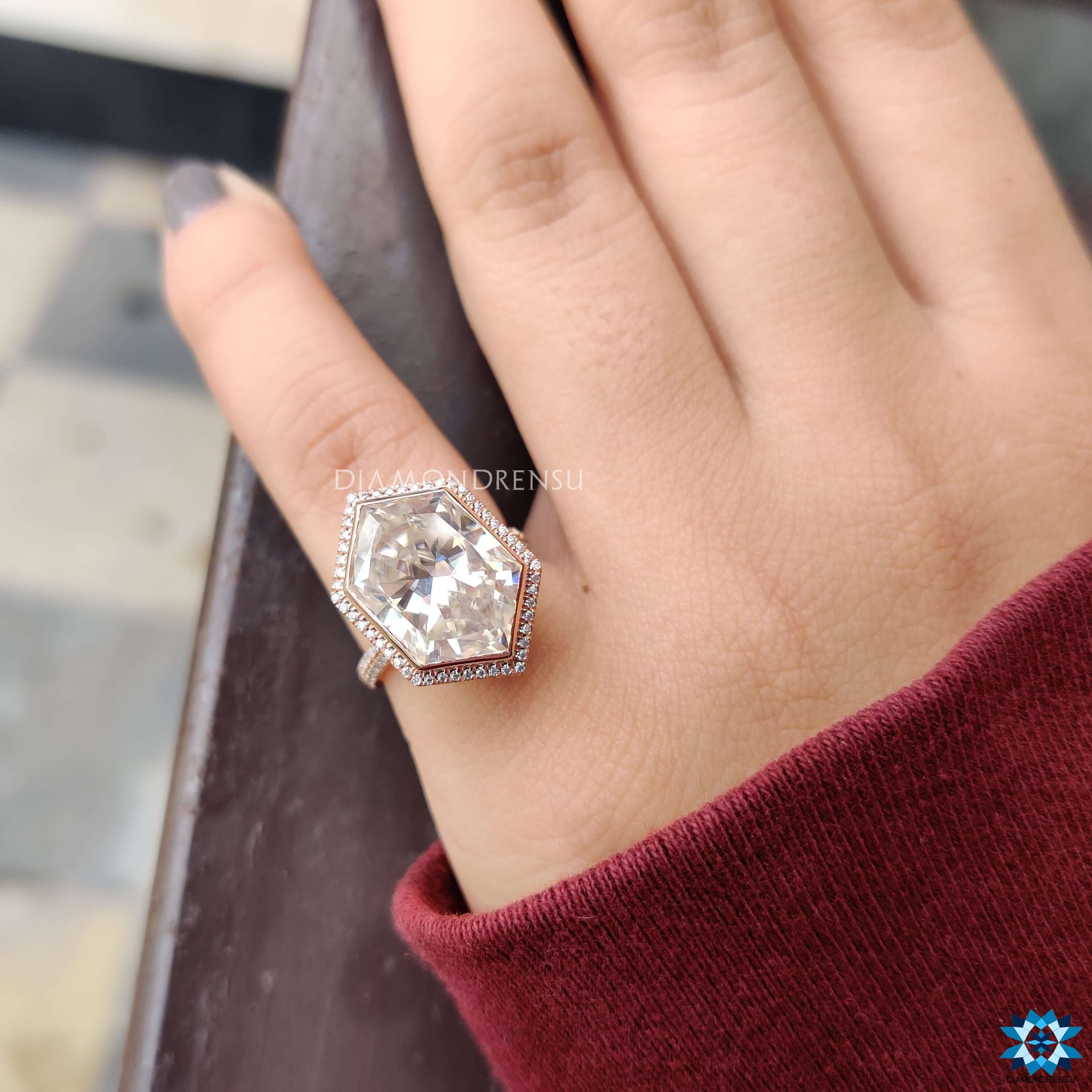 unique moissanite engagement rings - diamondrensu