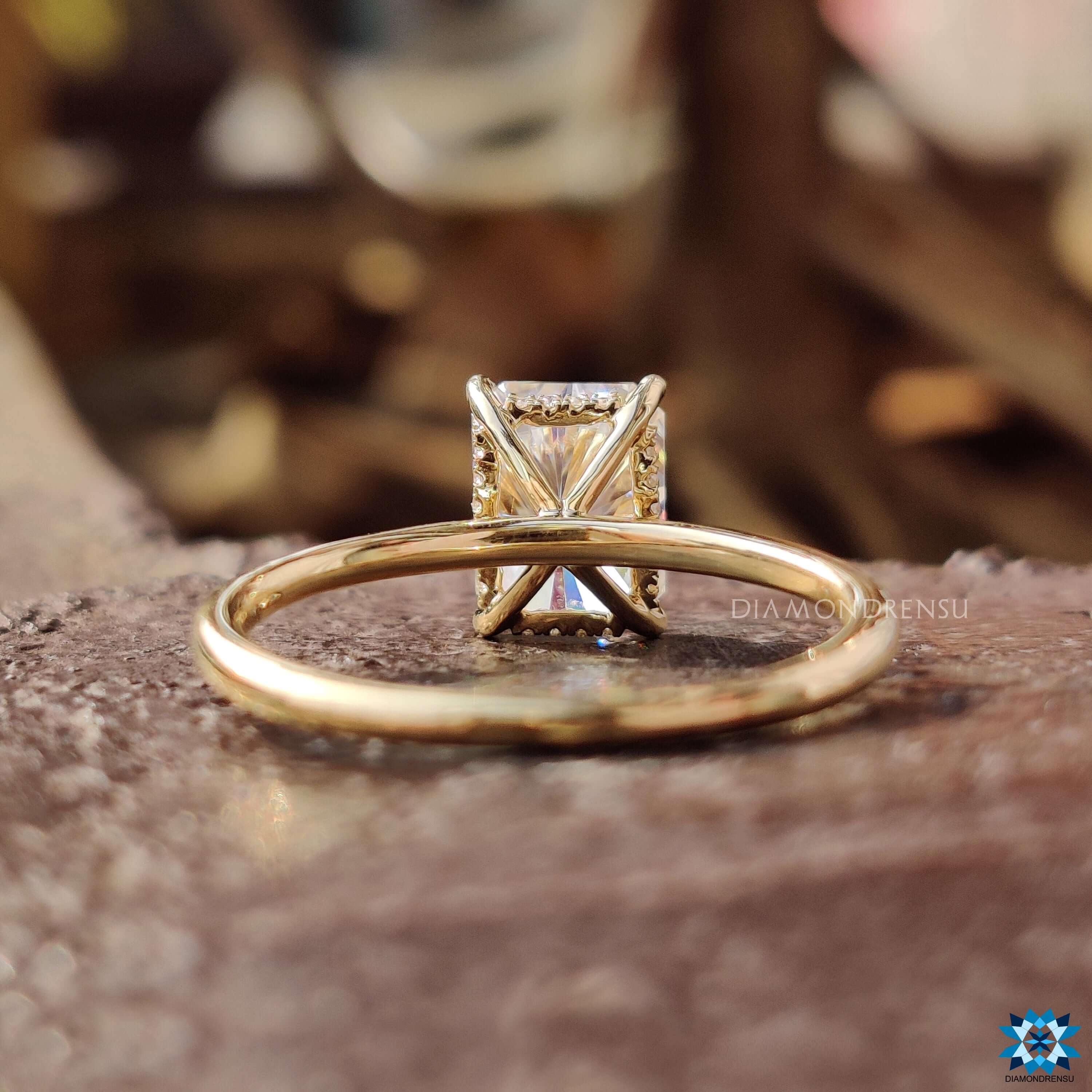 best moissanite engagement ring - diamondrensu