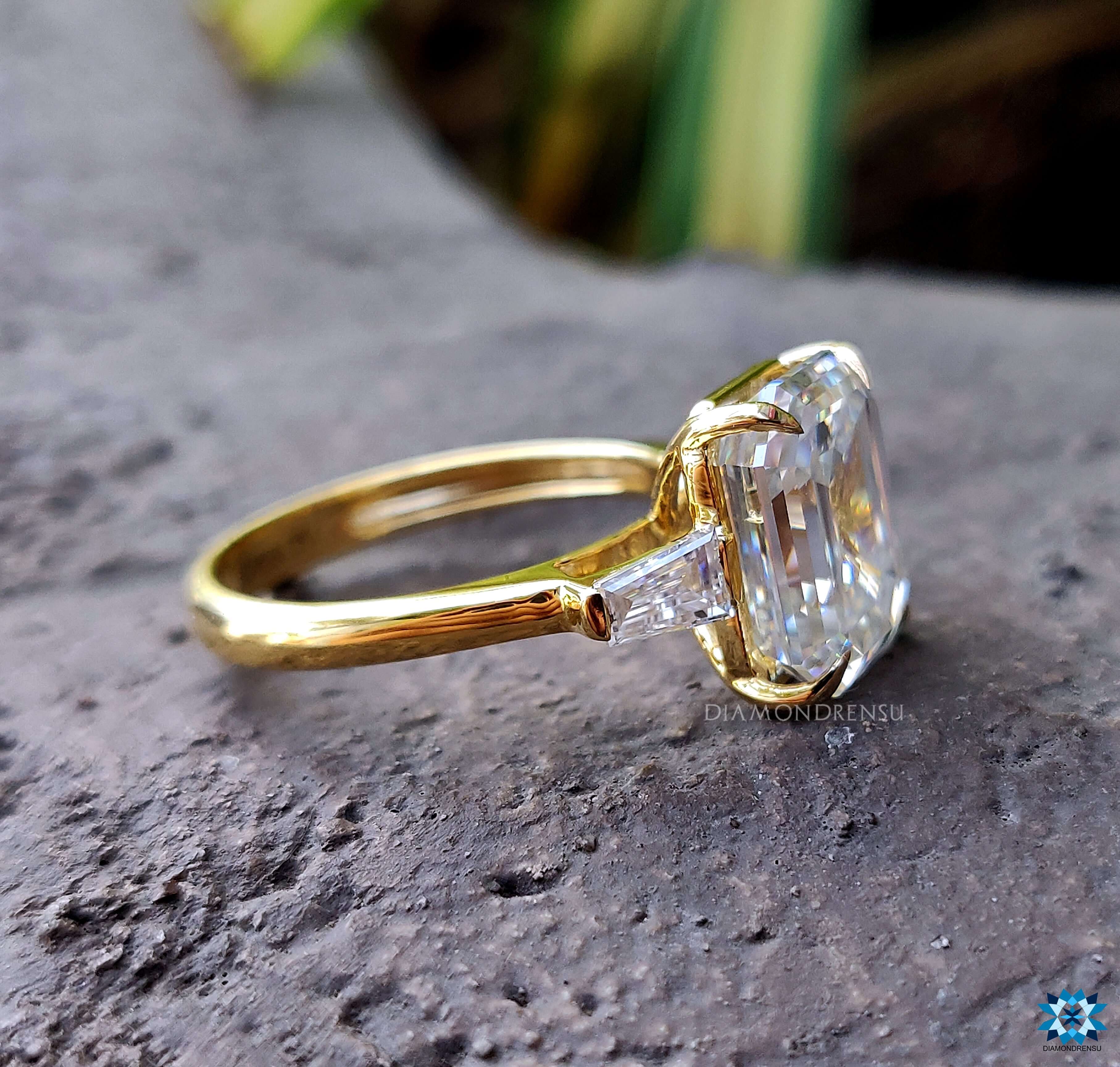 moissanite engagement rings - diamondrensu