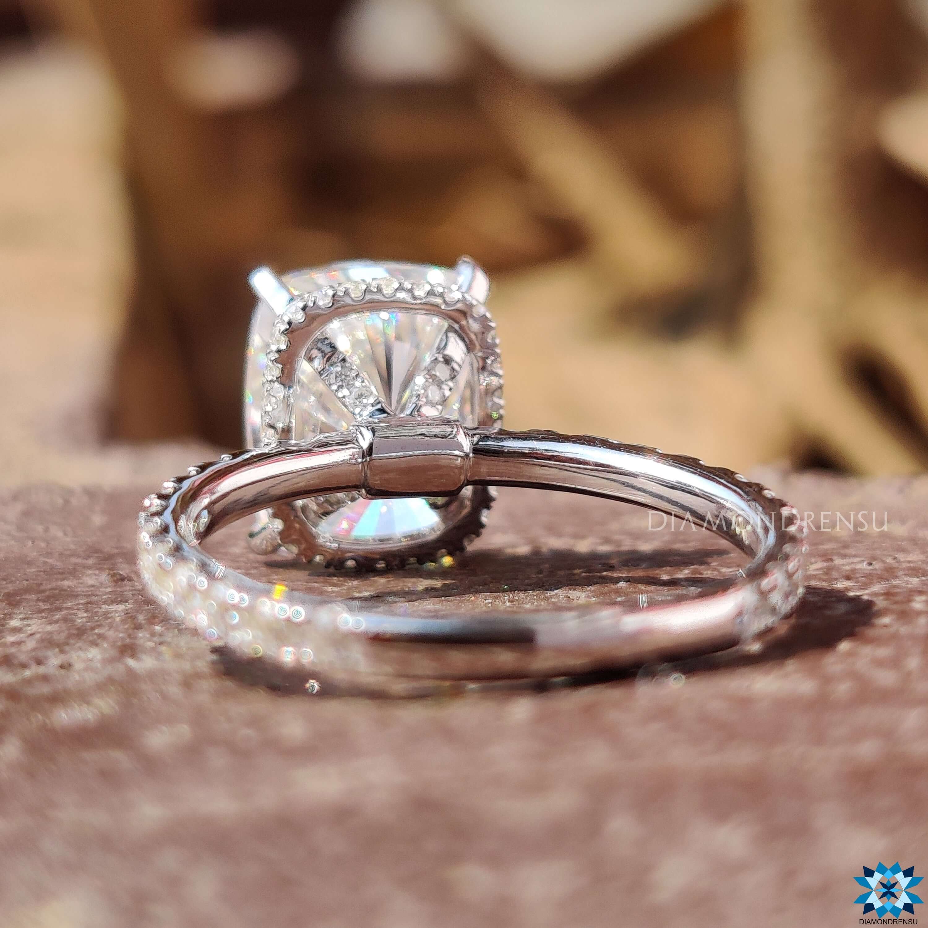 moissanite rings - diamondrensu