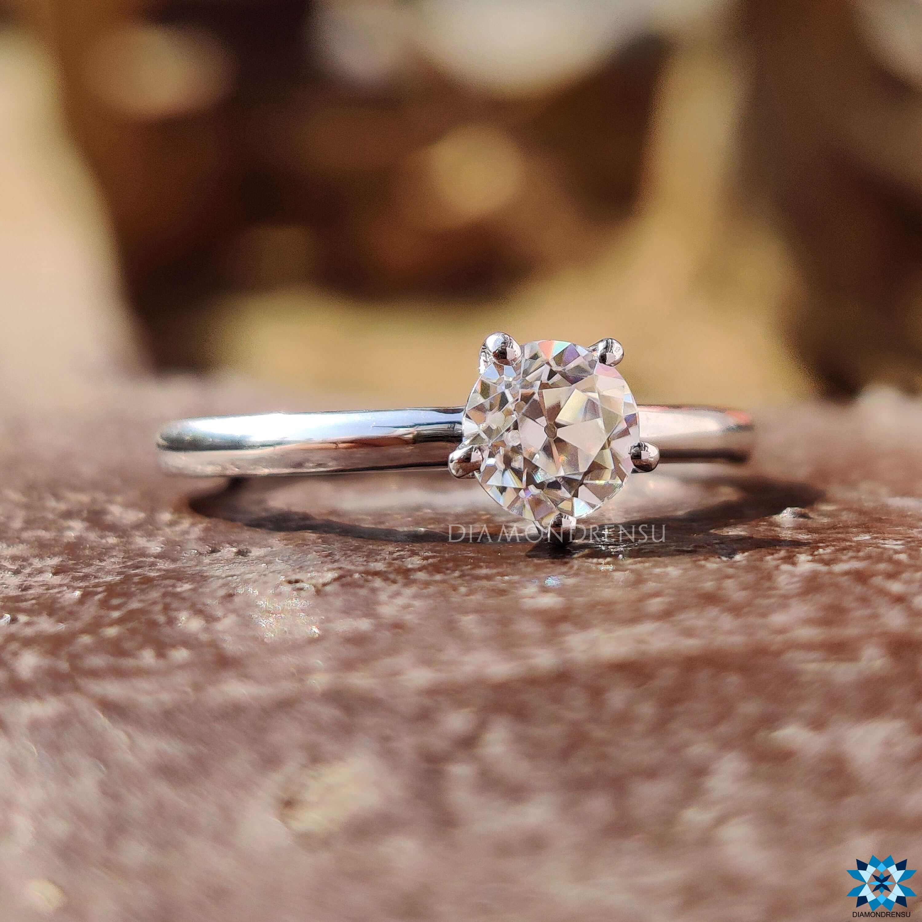 solitaire moissanite engagement ring - diamondrensu