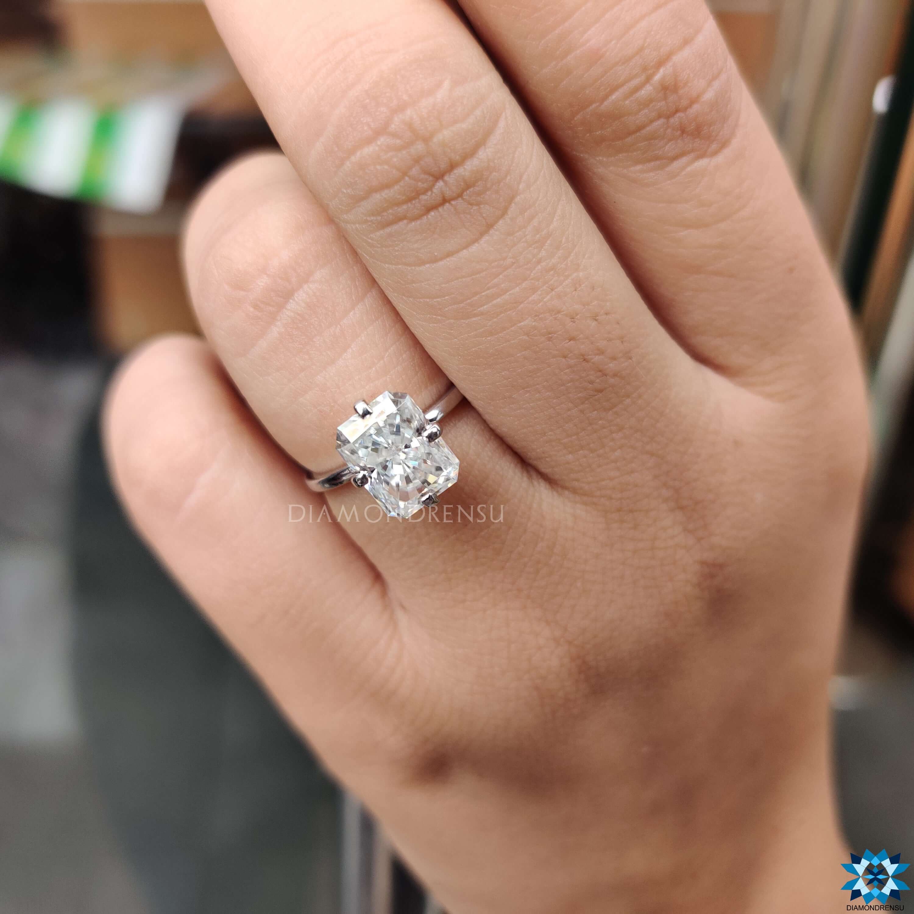 unique moissanite engagement rings - diamondrensu