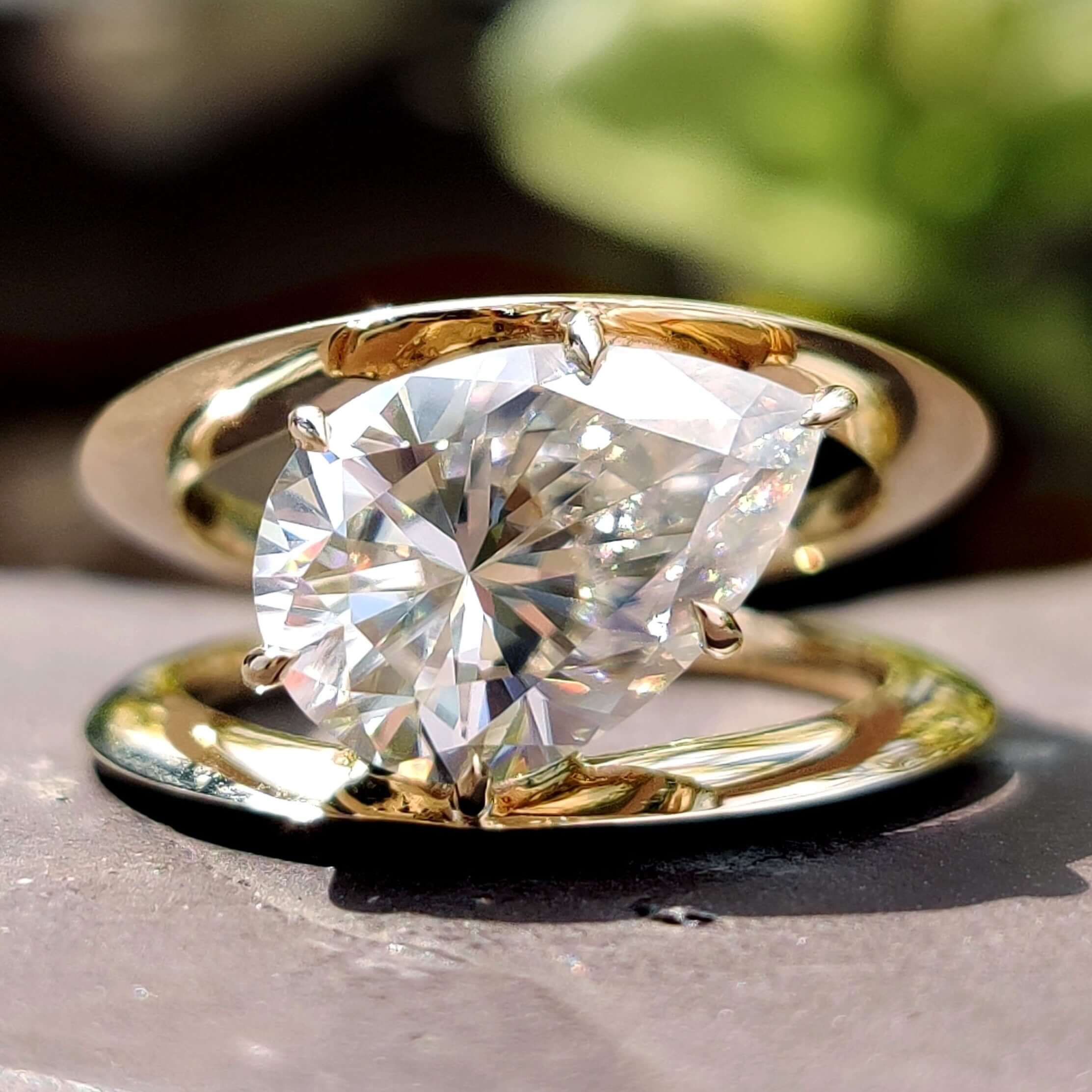 moissanite ring - diamondrensu