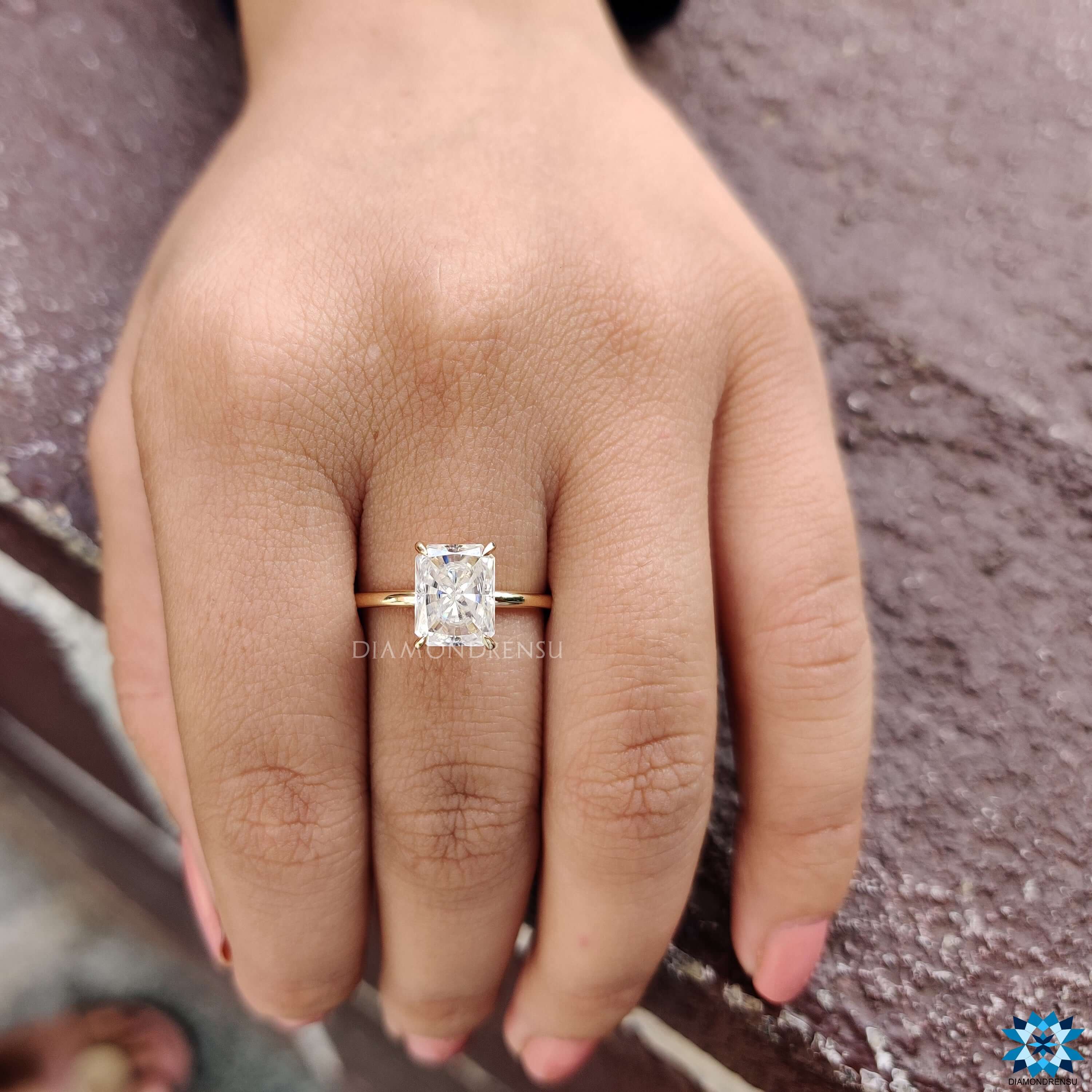 diamondrensu moissanite