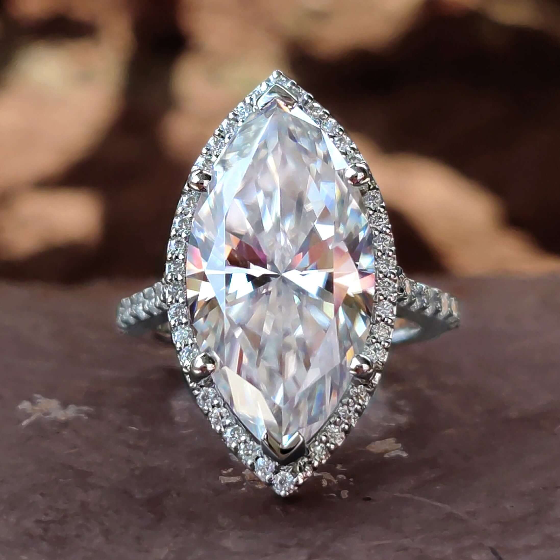 moissanite rings - diamondrensu