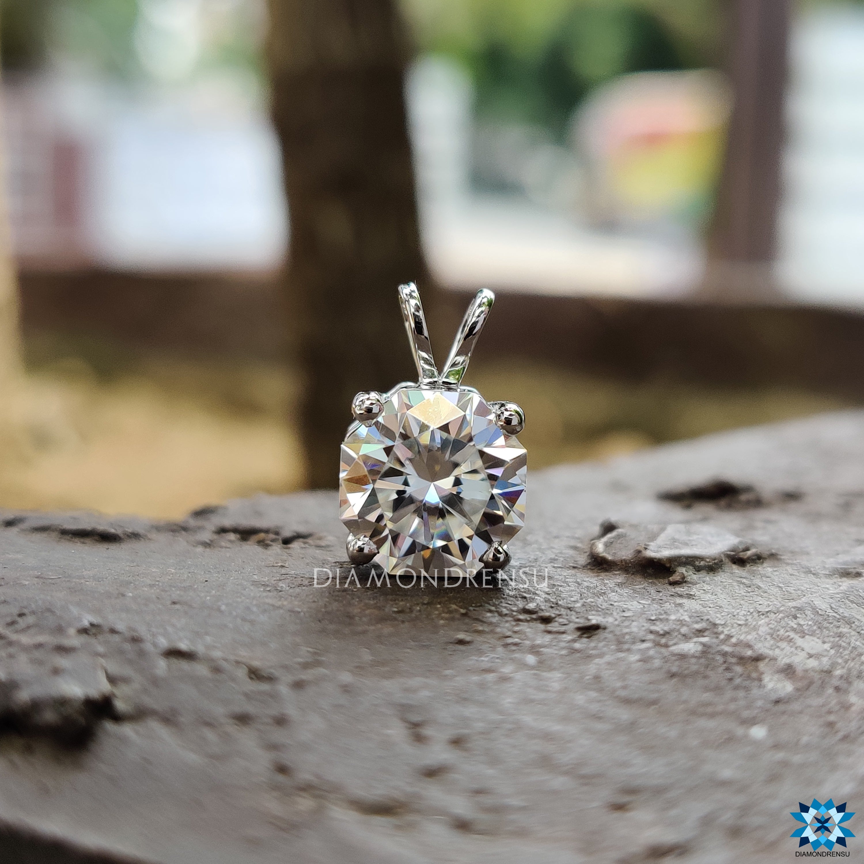 pendants for women