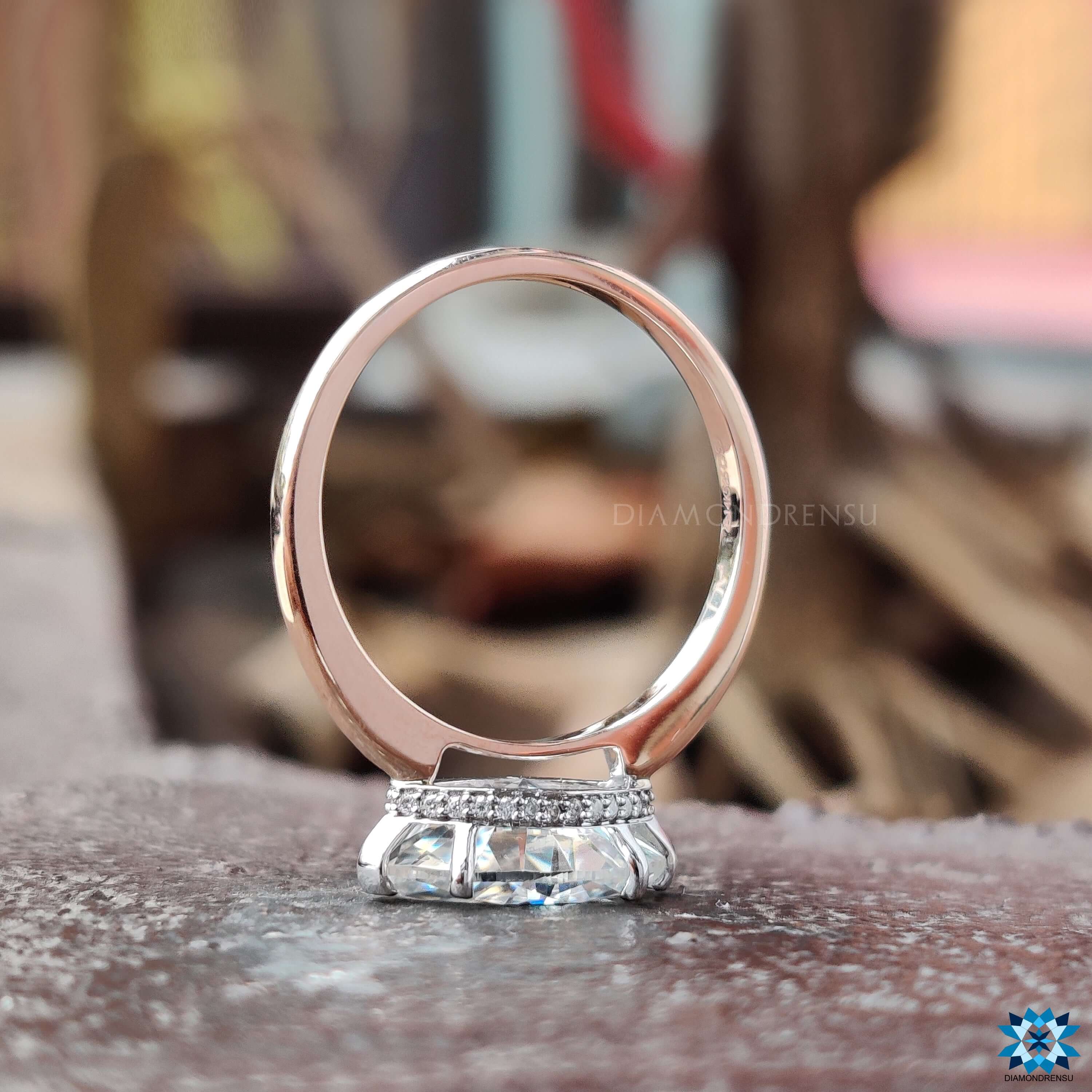 east to west engagement ring - diamondrensu