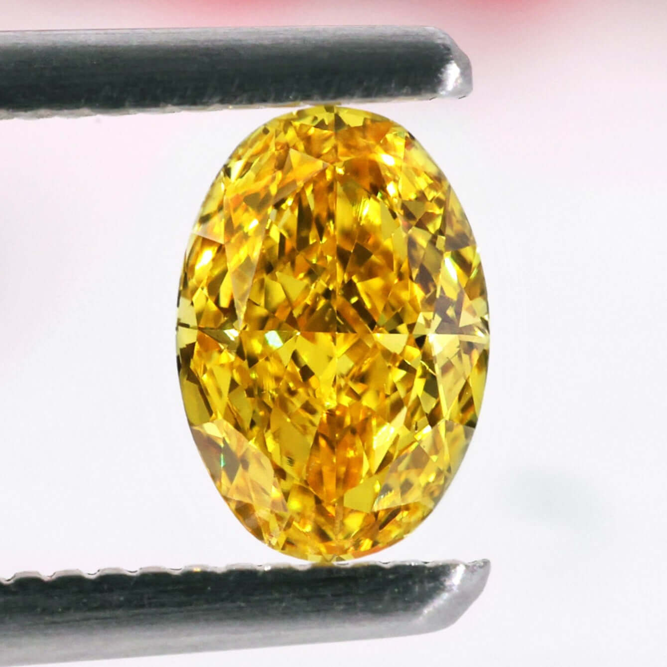 oval lab grown diamond