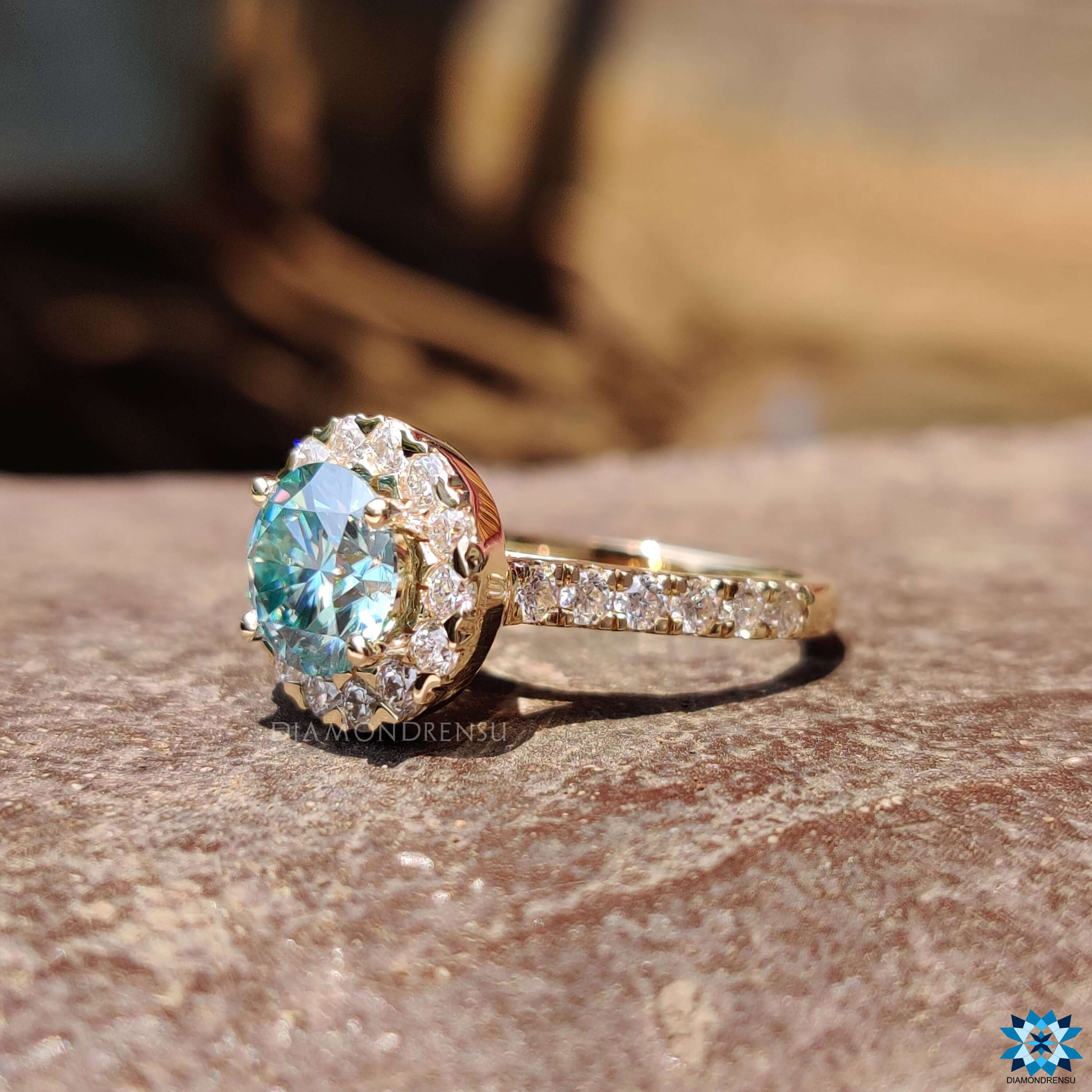 unique moissanite engagement rings - diamondrensu