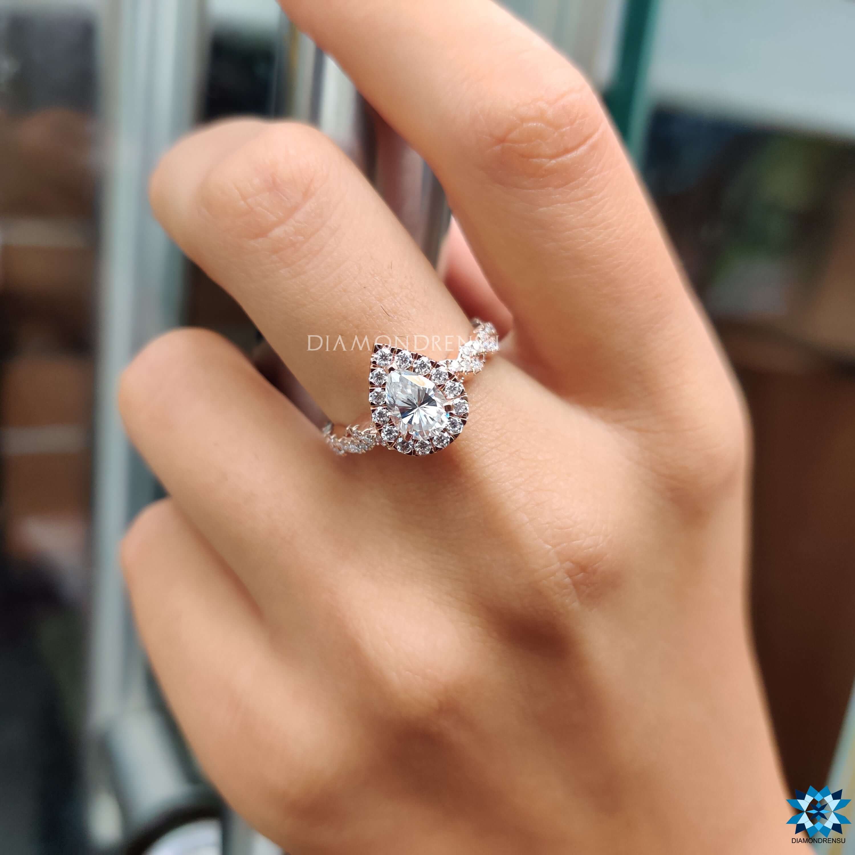 moissanite engagement ring - diamondrensu