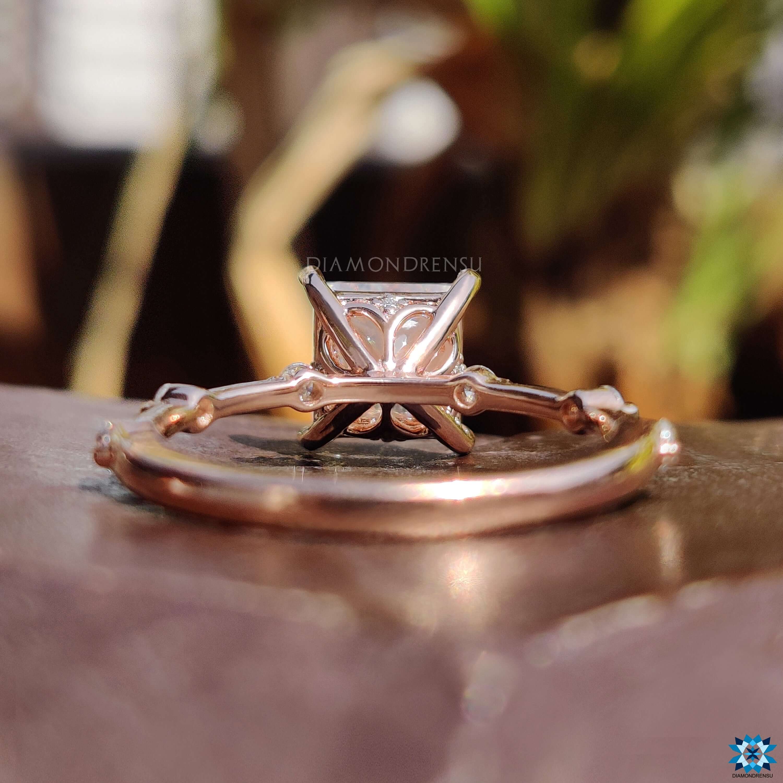 princess cut moissanite engagement ring