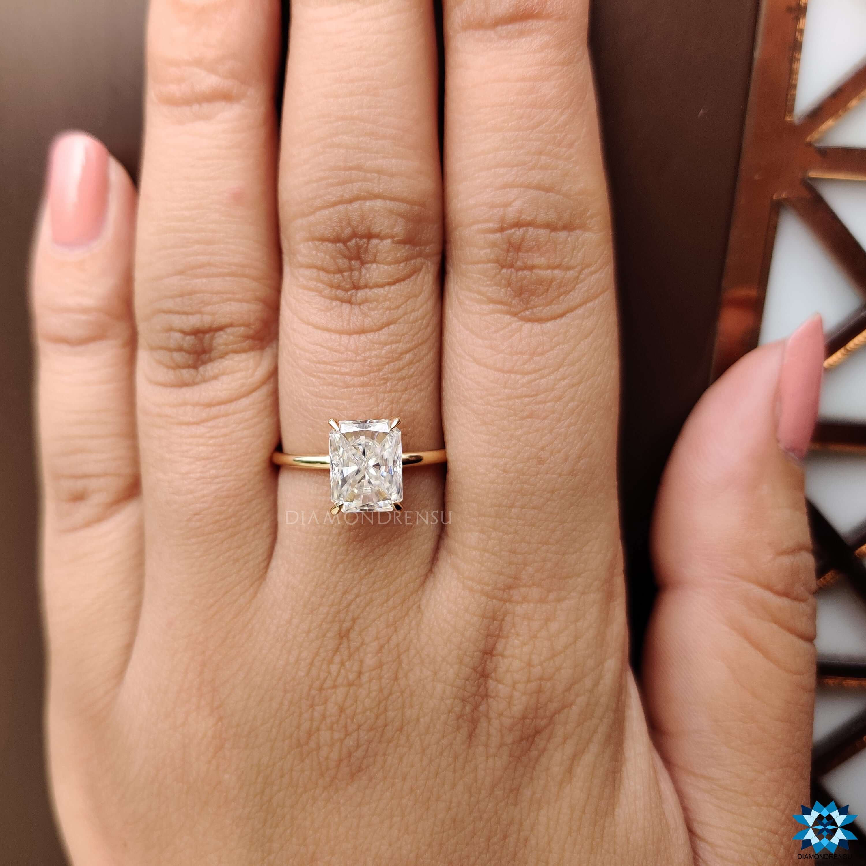 moissanite wedding ring - diamondrensu