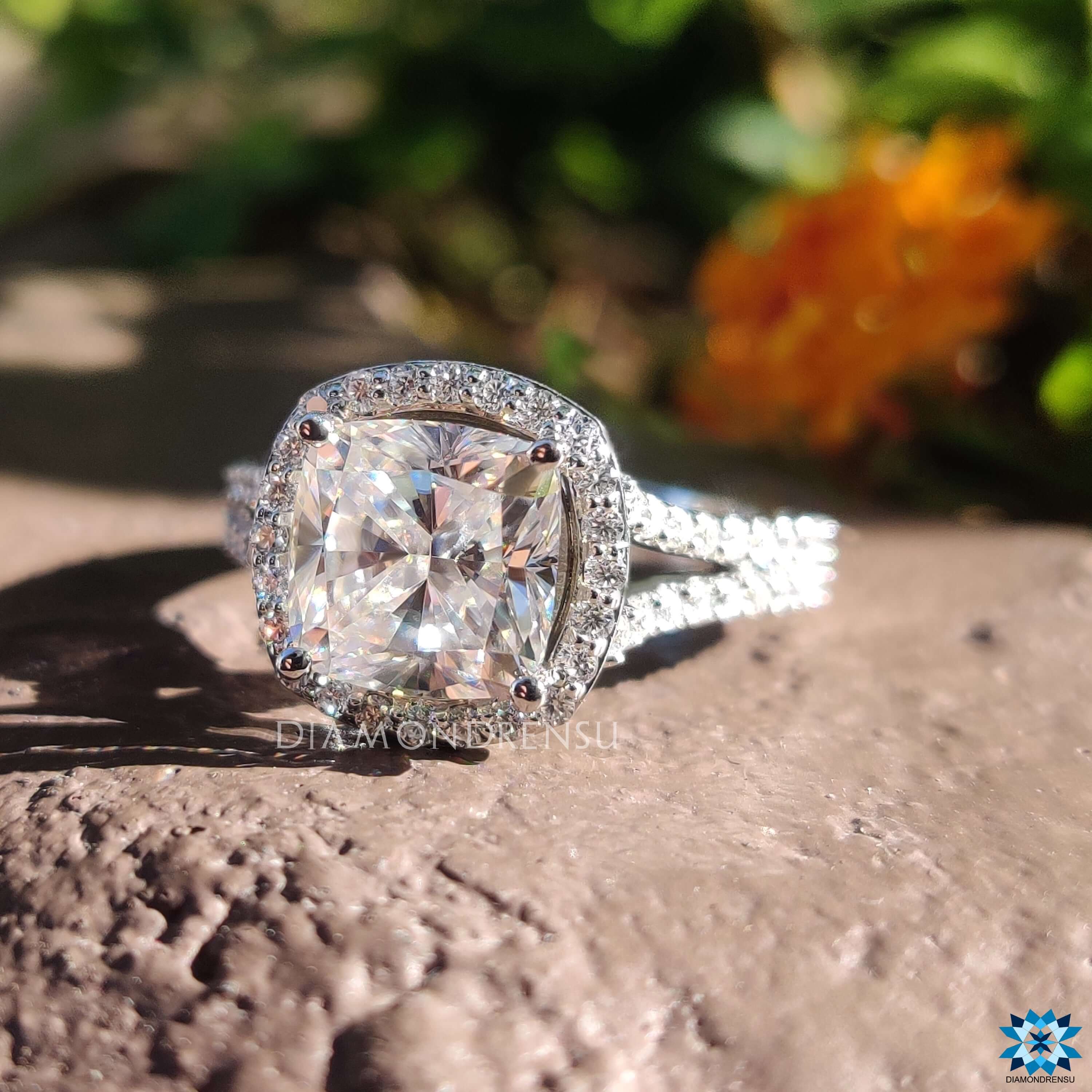 custom engagement rings - diamondrensu