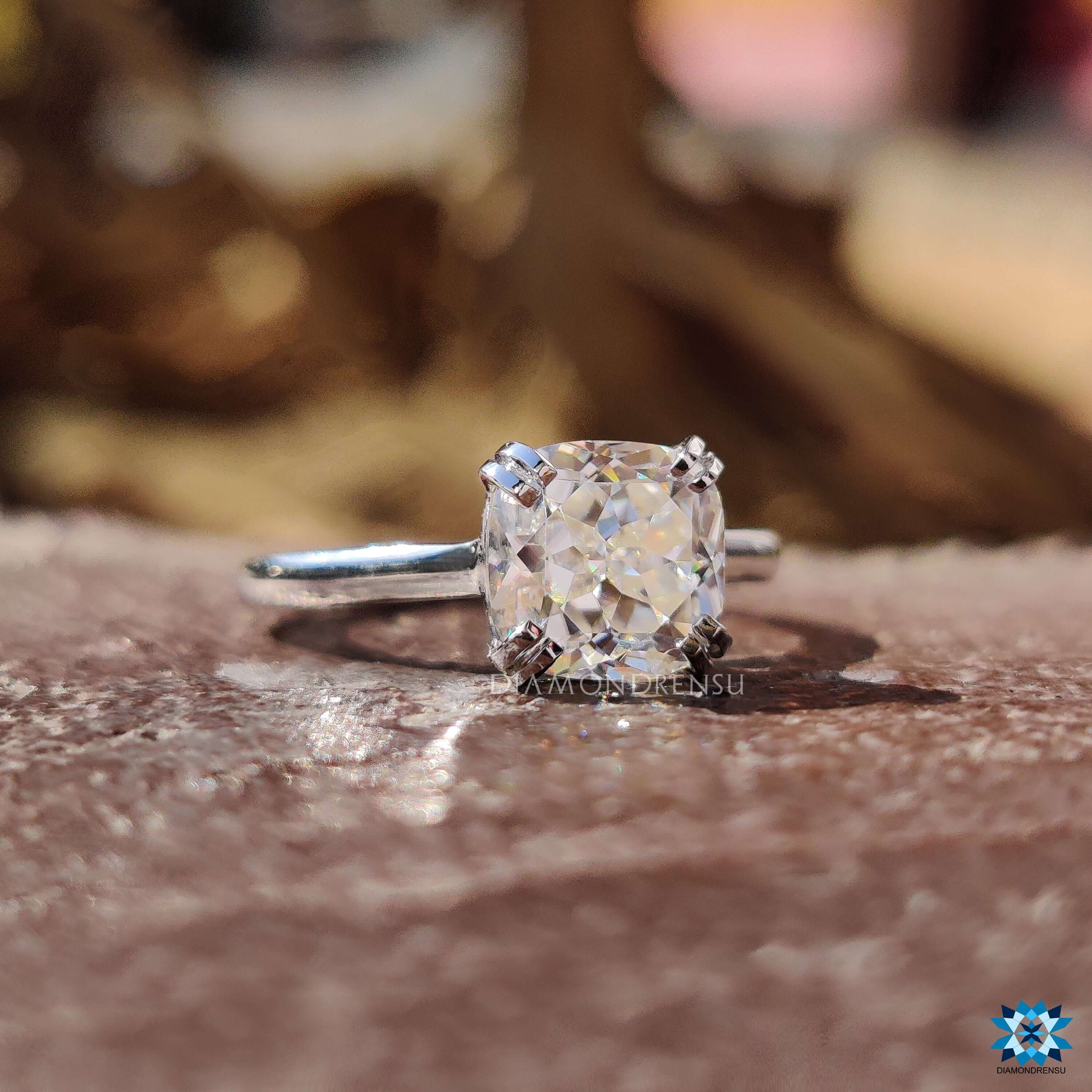 solitaire moissanite engagement ring - diamondrensu