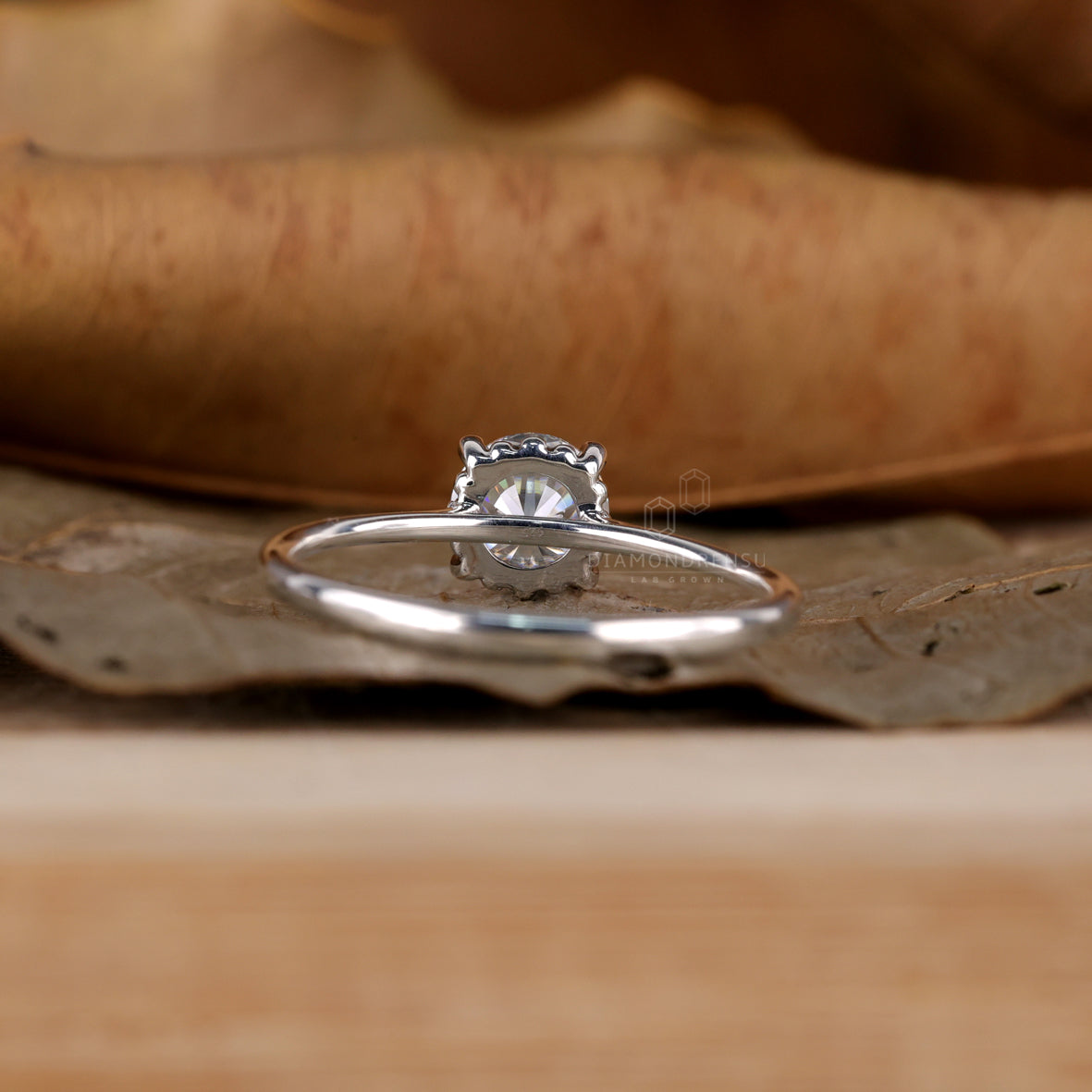 solitaire engagement ring - diamondrensu