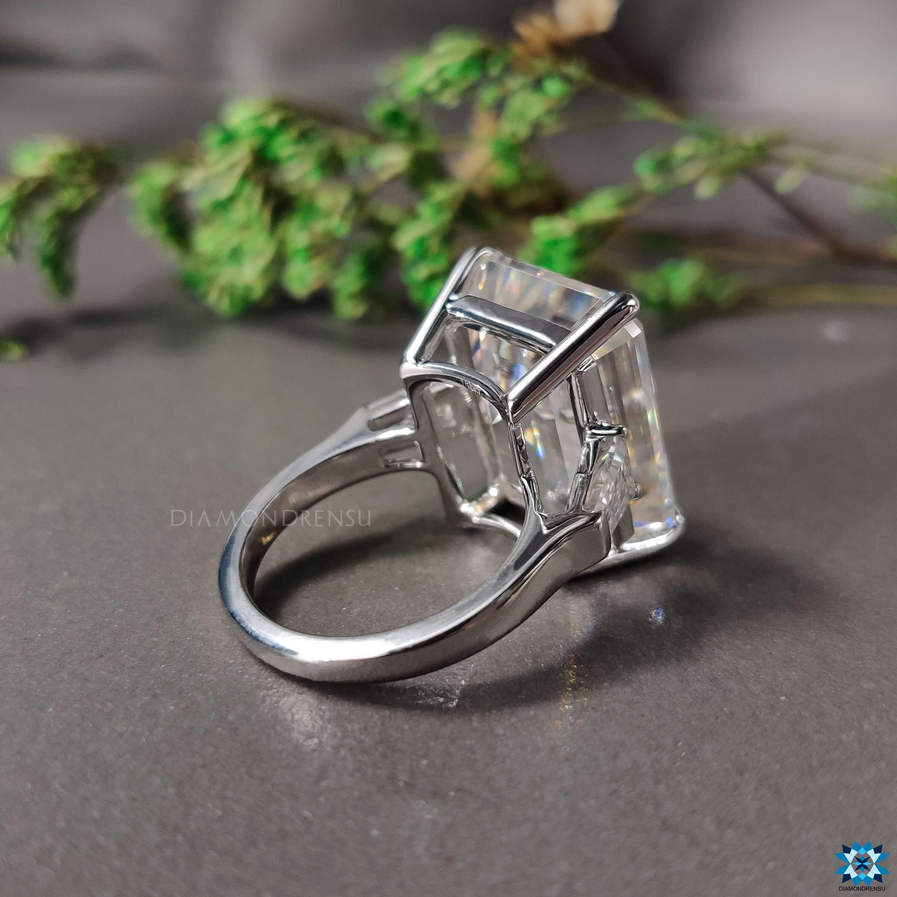 moissanite wedding ring - diamondrensu