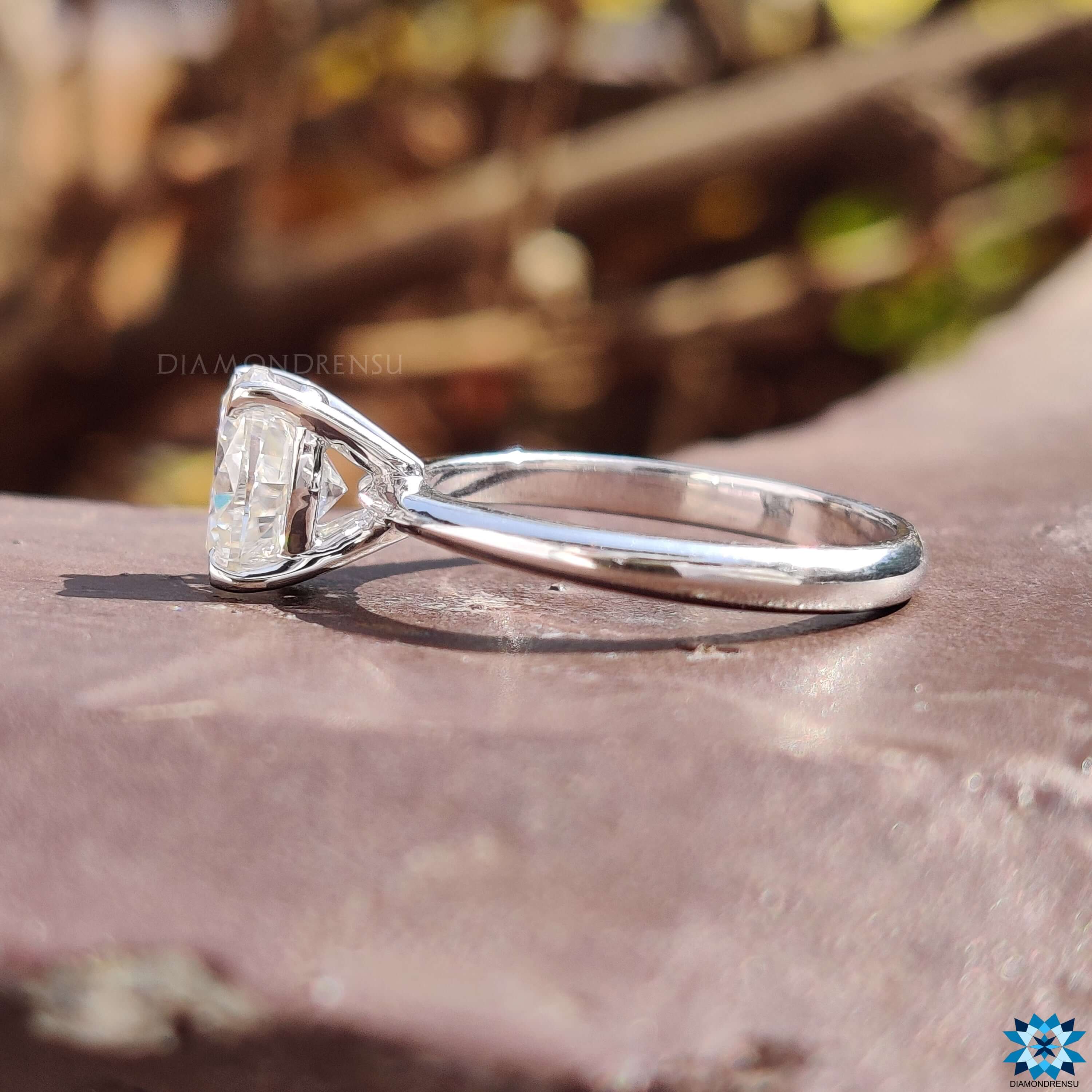 moissanite wedding ring - diamondrensu