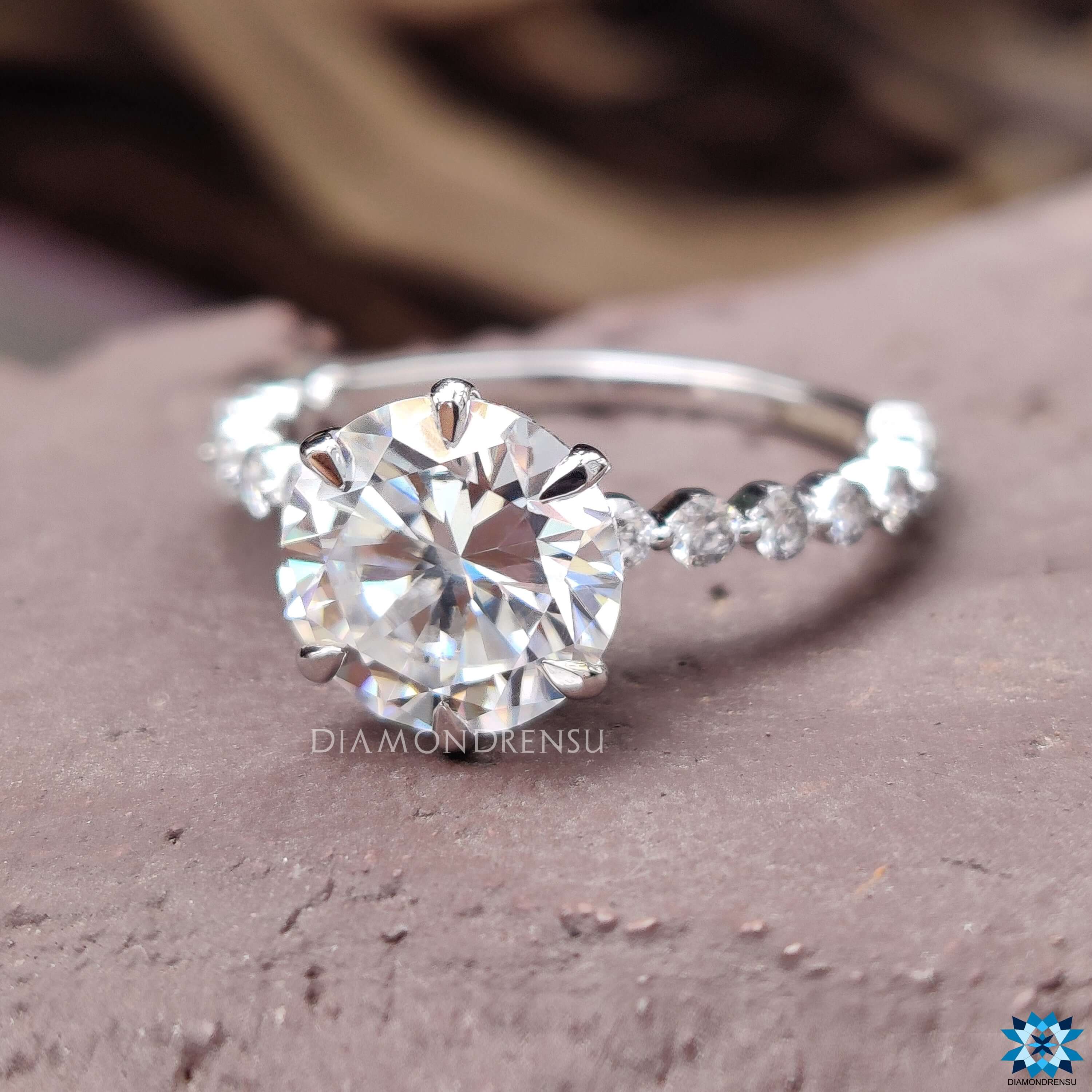 custom moissanite engagement ring - diamondrensu